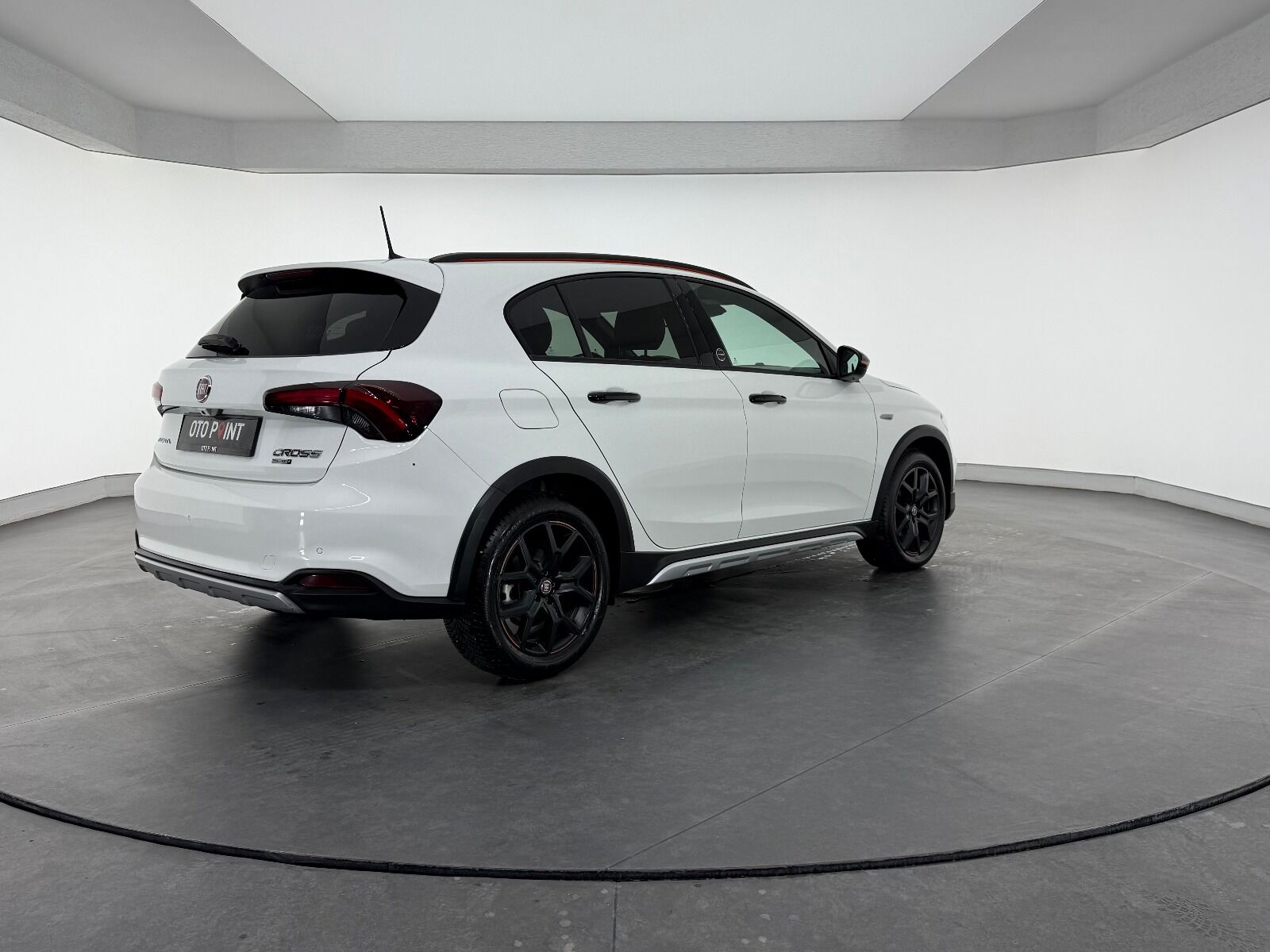 Fiat Egea Cross 1.6 MultiJet Limited GSR DCT TRCN+ - 2025 - Detay