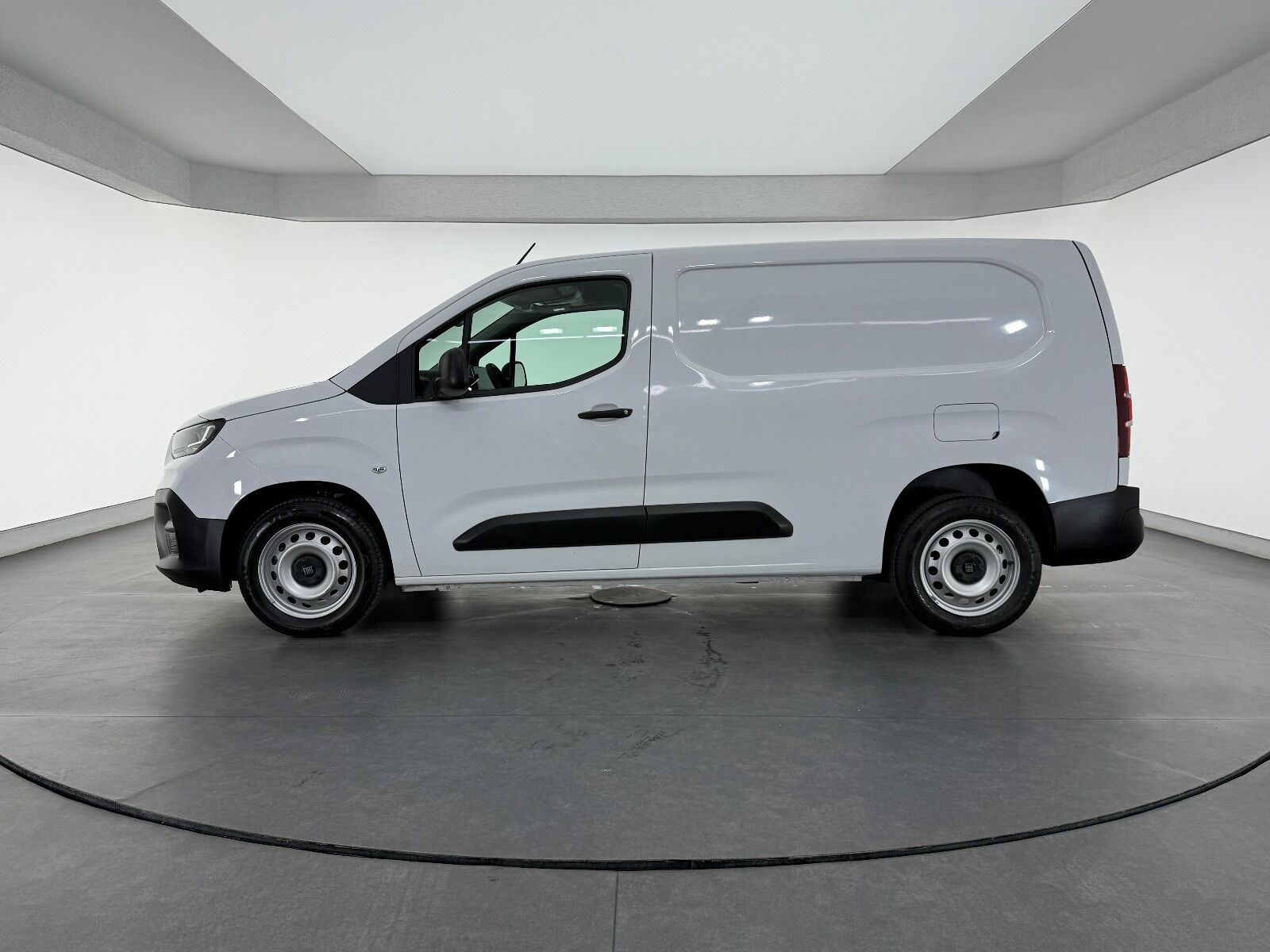 Fiat Doblo Cargo 1.5 BlueHDİ Maxi - 2025 - Detay