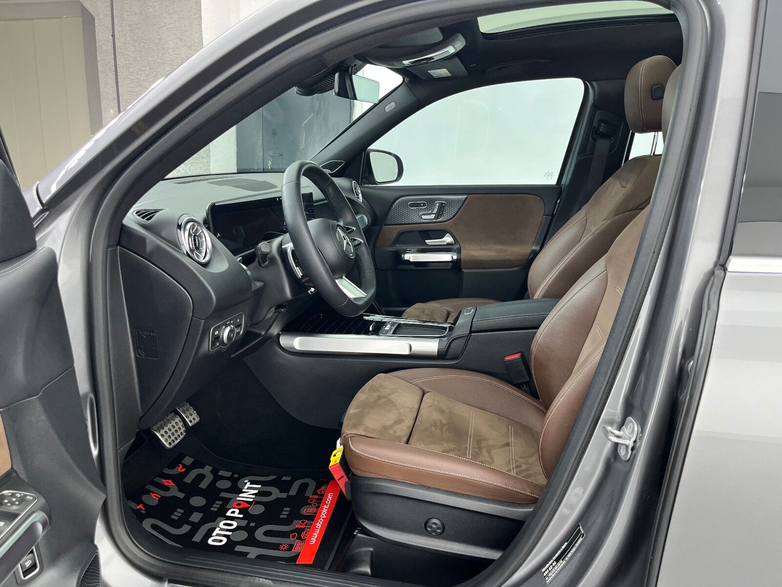 Mercedes-Benz GLB 200 AMG 7G-DCT - 2025 - Detay
