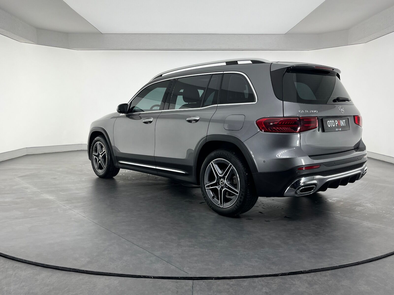 Mercedes-Benz GLB 200 AMG 7G-DCT - 2025 - Detay