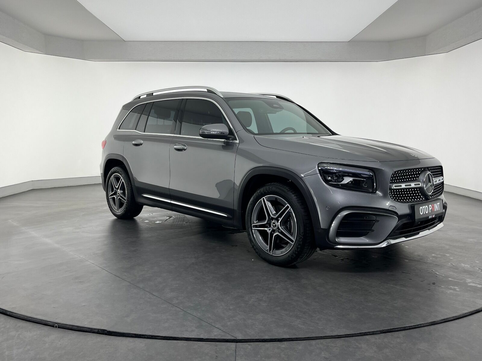 Mercedes-Benz GLB 200 AMG 7G-DCT - 2025 - Detay