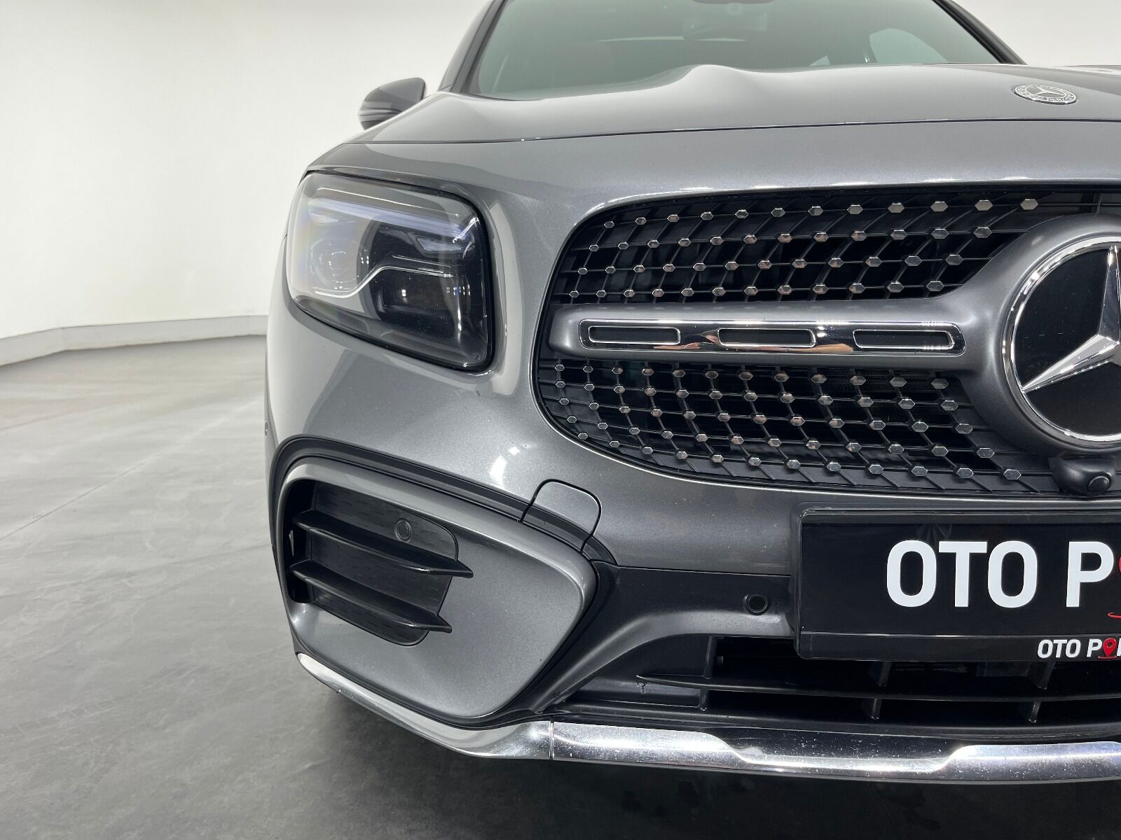 Mercedes-Benz GLB 200 AMG 7G-DCT - 2025 - Detay