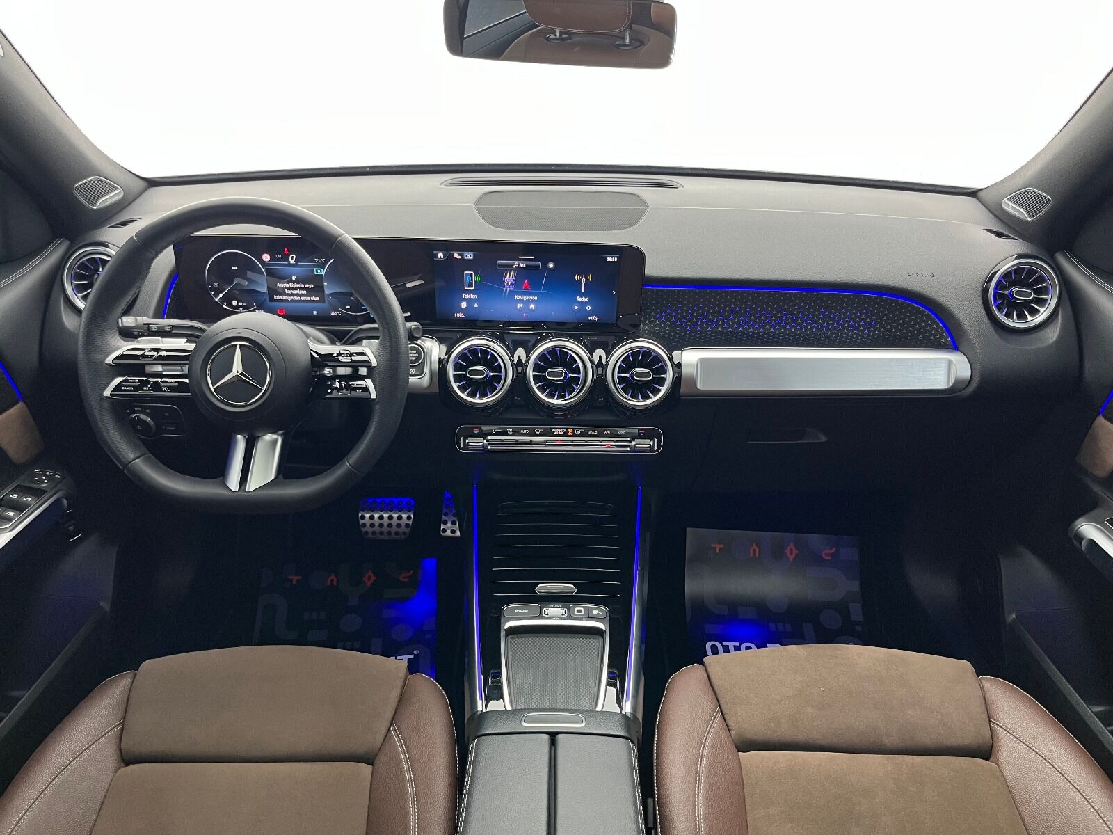 Mercedes-Benz GLB 200 AMG 7G-DCT - 2025 - Detay