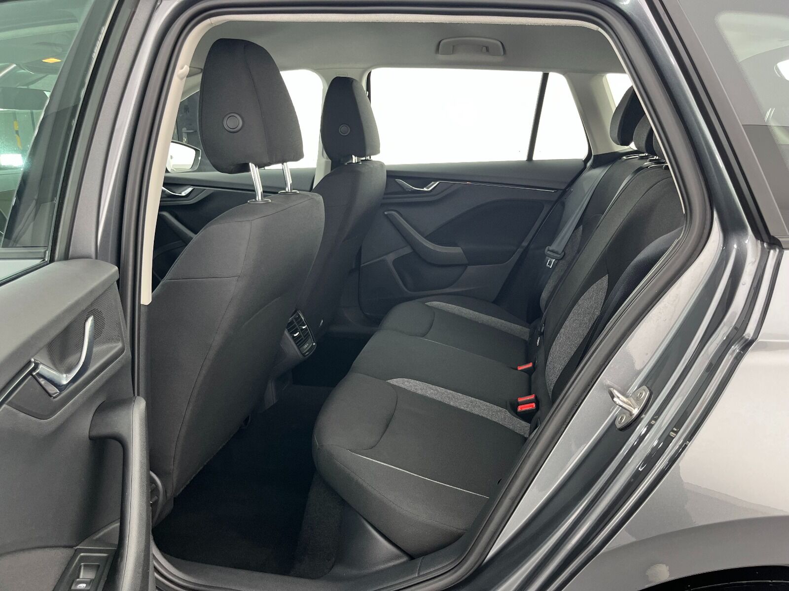 Skoda Kamiq 1.0 TSI Elite DSG - 2025 - Detay