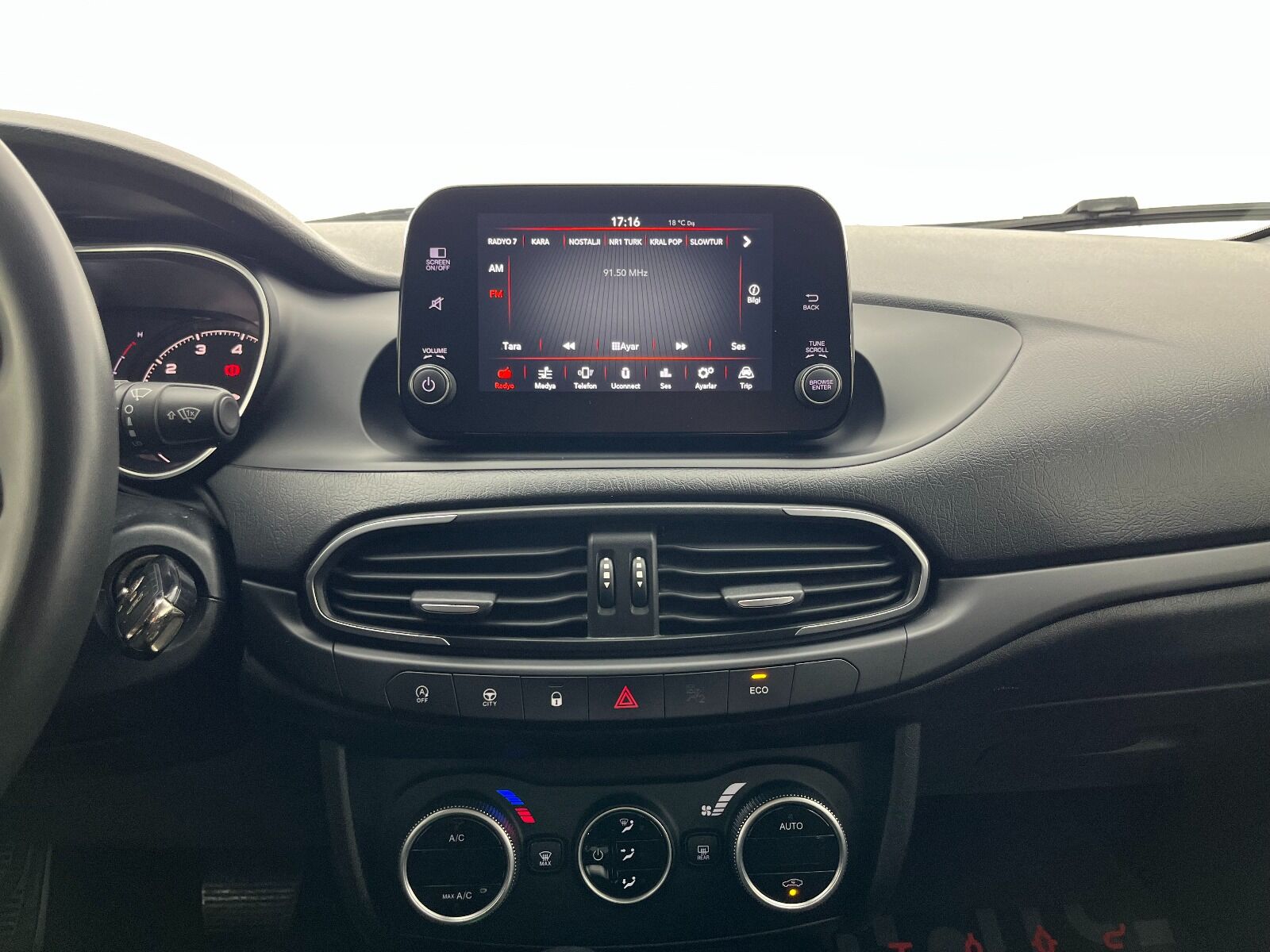 Fiat Egea Cross 1.6 MultiJet Urban DCT - 2023 - Detay