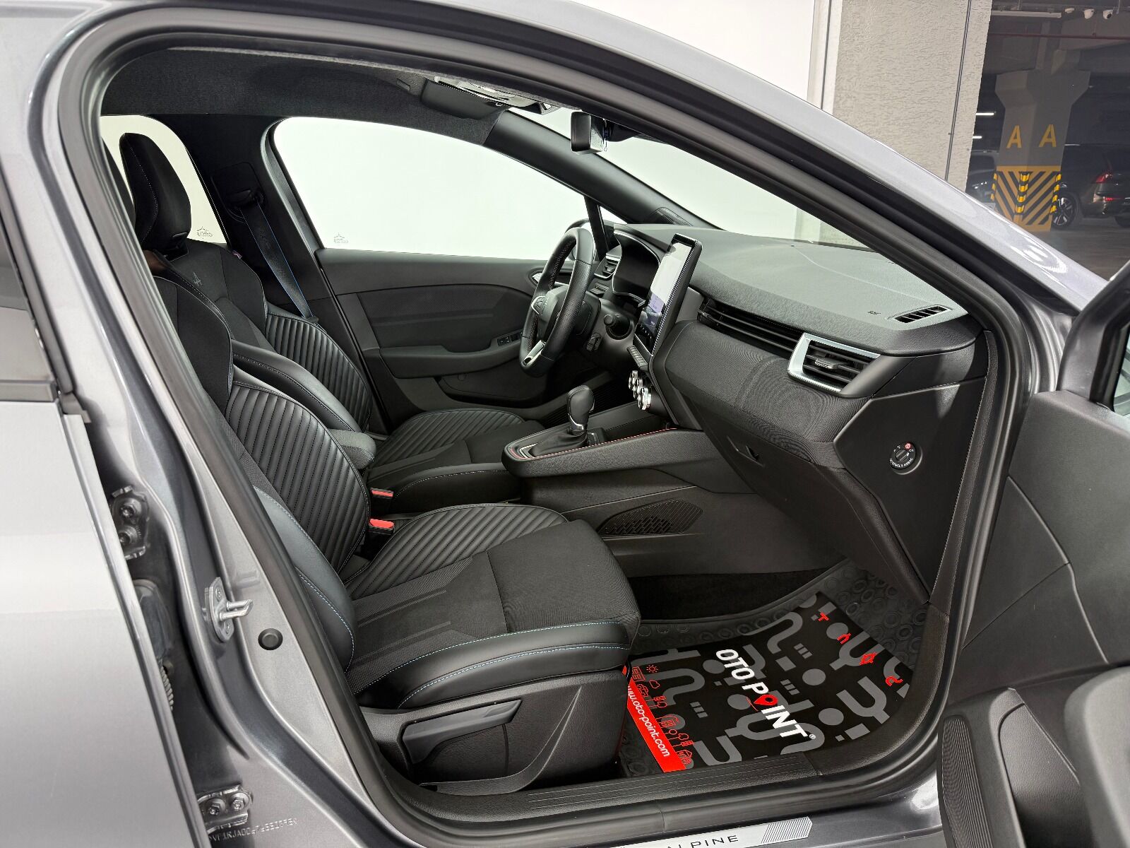 Renault Clio 1.0 TCE Techno Esprit Alpine X-Tronic - 2025 - Detay