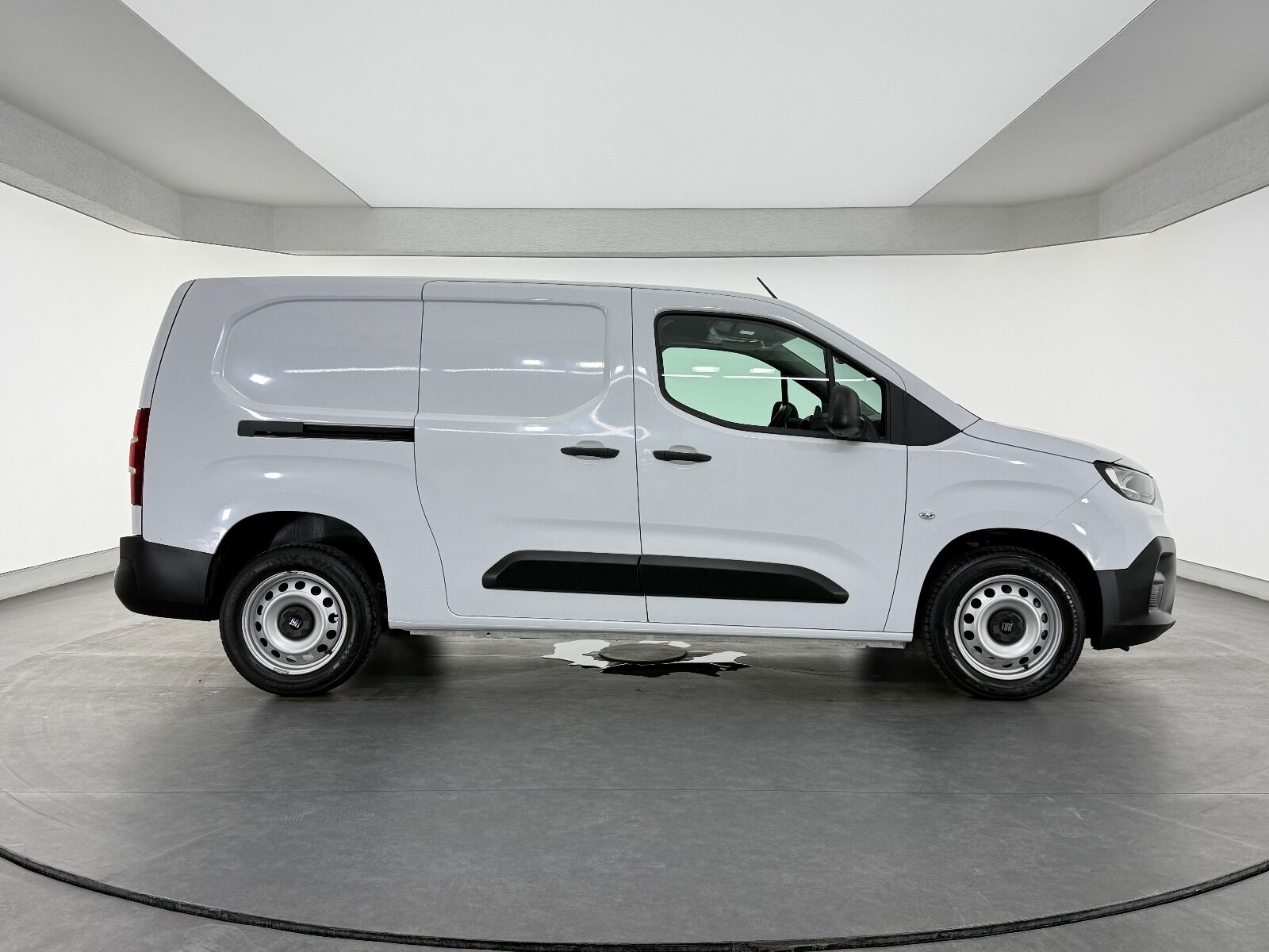 Fiat Doblo Cargo 1.5 BlueHDİ Maxi - 2025 - Detay