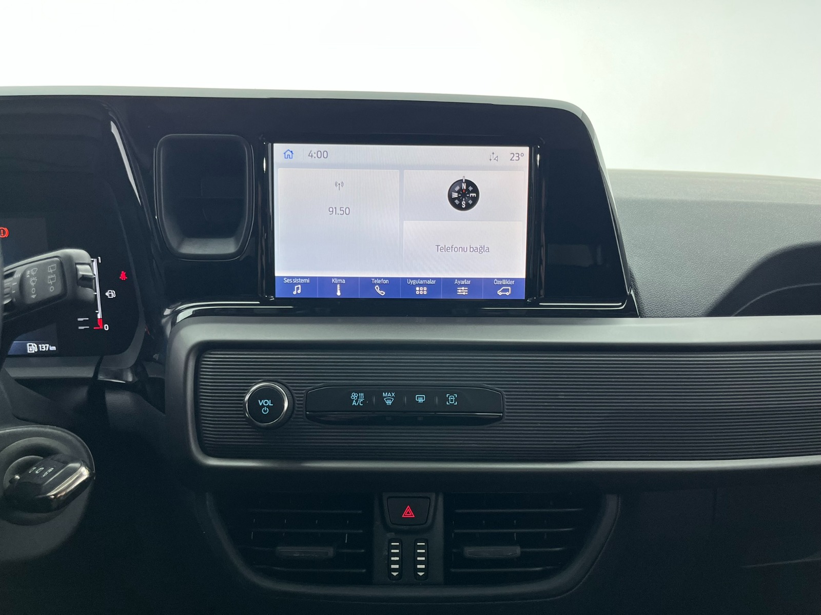 Ford Tourneo Courier Kombi 1.5 EcoBlue Deluxe - 2025 - Detay