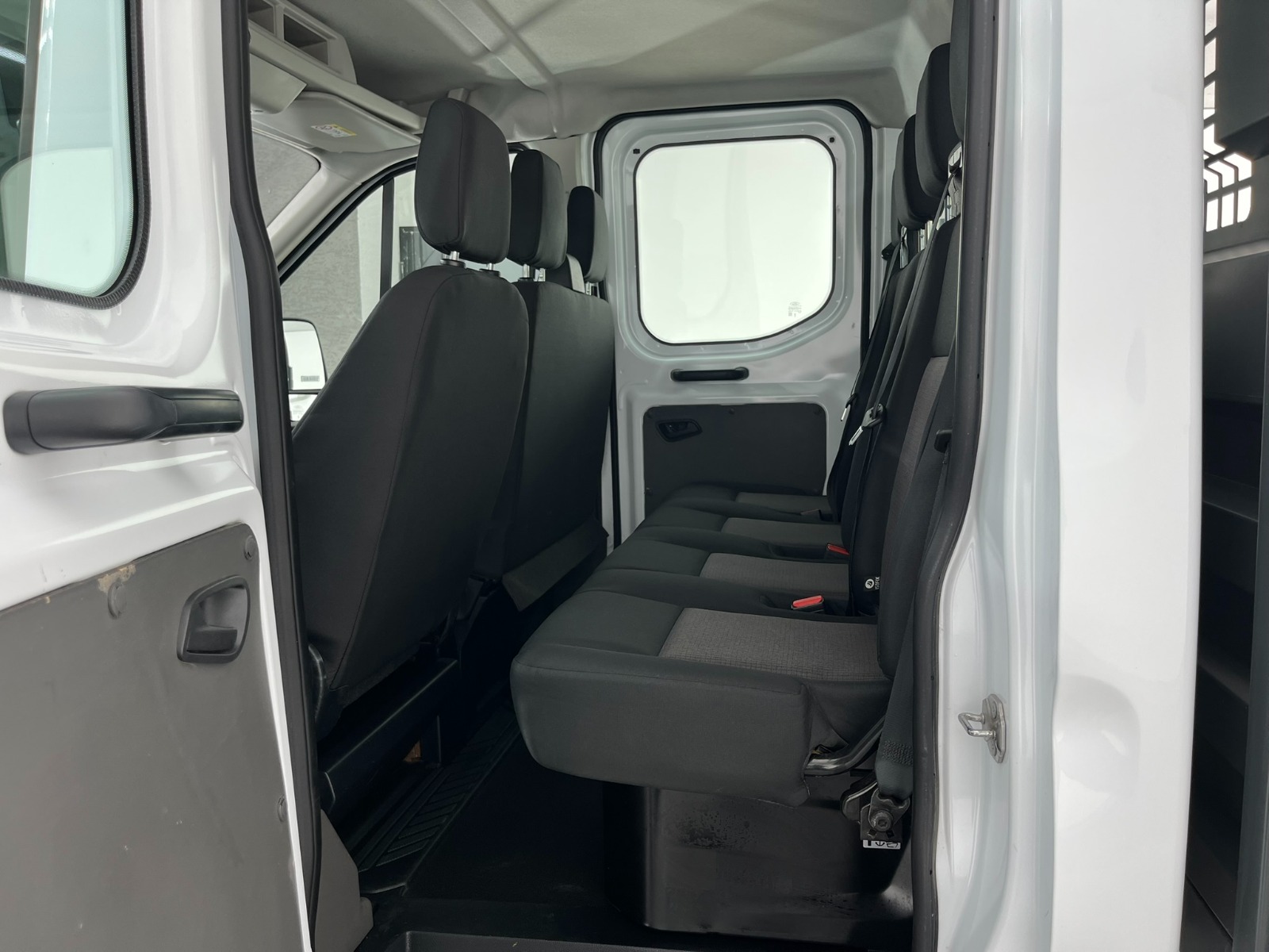Ford Transit 350 M Çift Kabin - 2024 - Detay