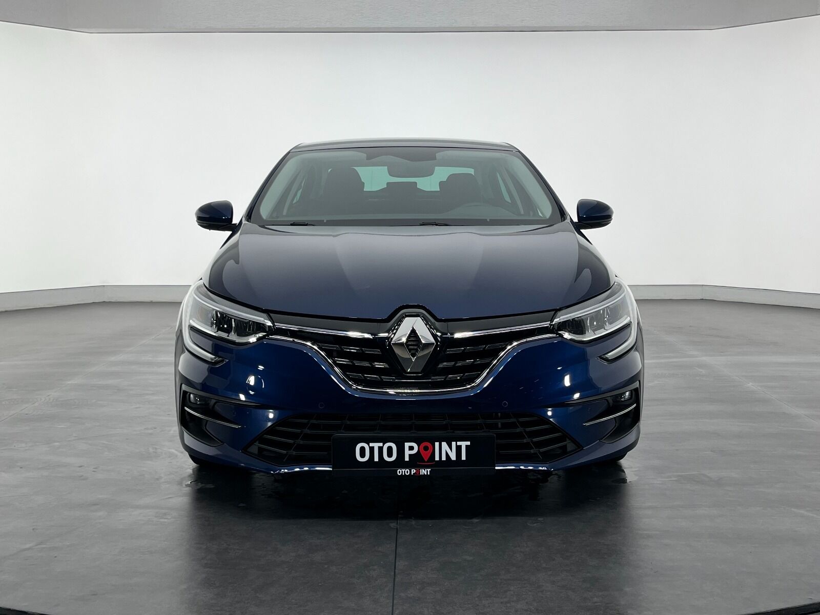 Renault Megane Sedan 1.5 Blue DCI Icon EDC - 2024