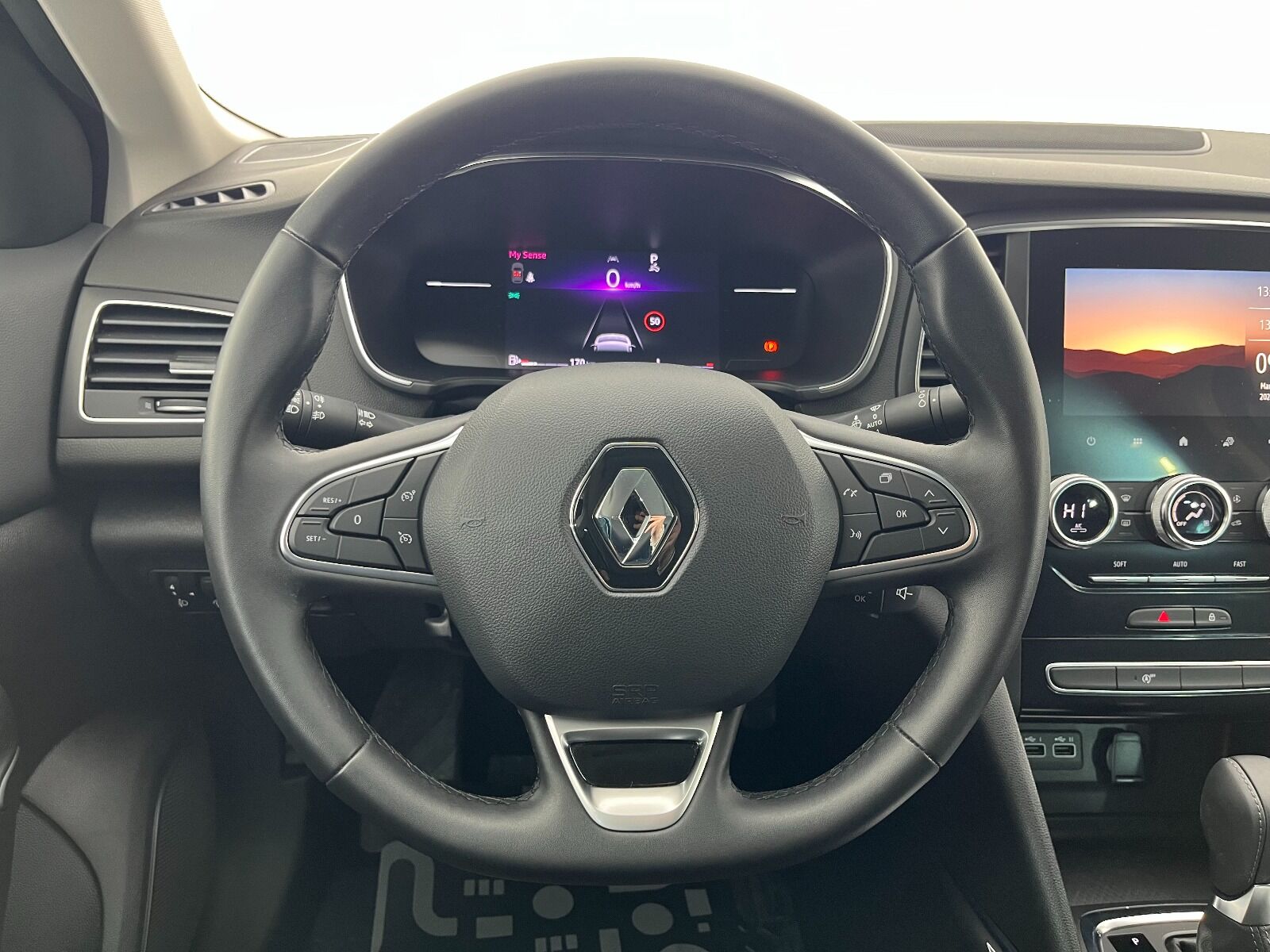 Renault Megane Sedan 1.5 Blue DCI Icon EDC - 2024 - Detay