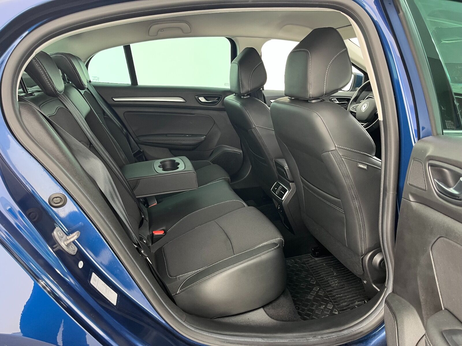 Renault Megane Sedan 1.5 Blue DCI Icon EDC - 2024 - Detay