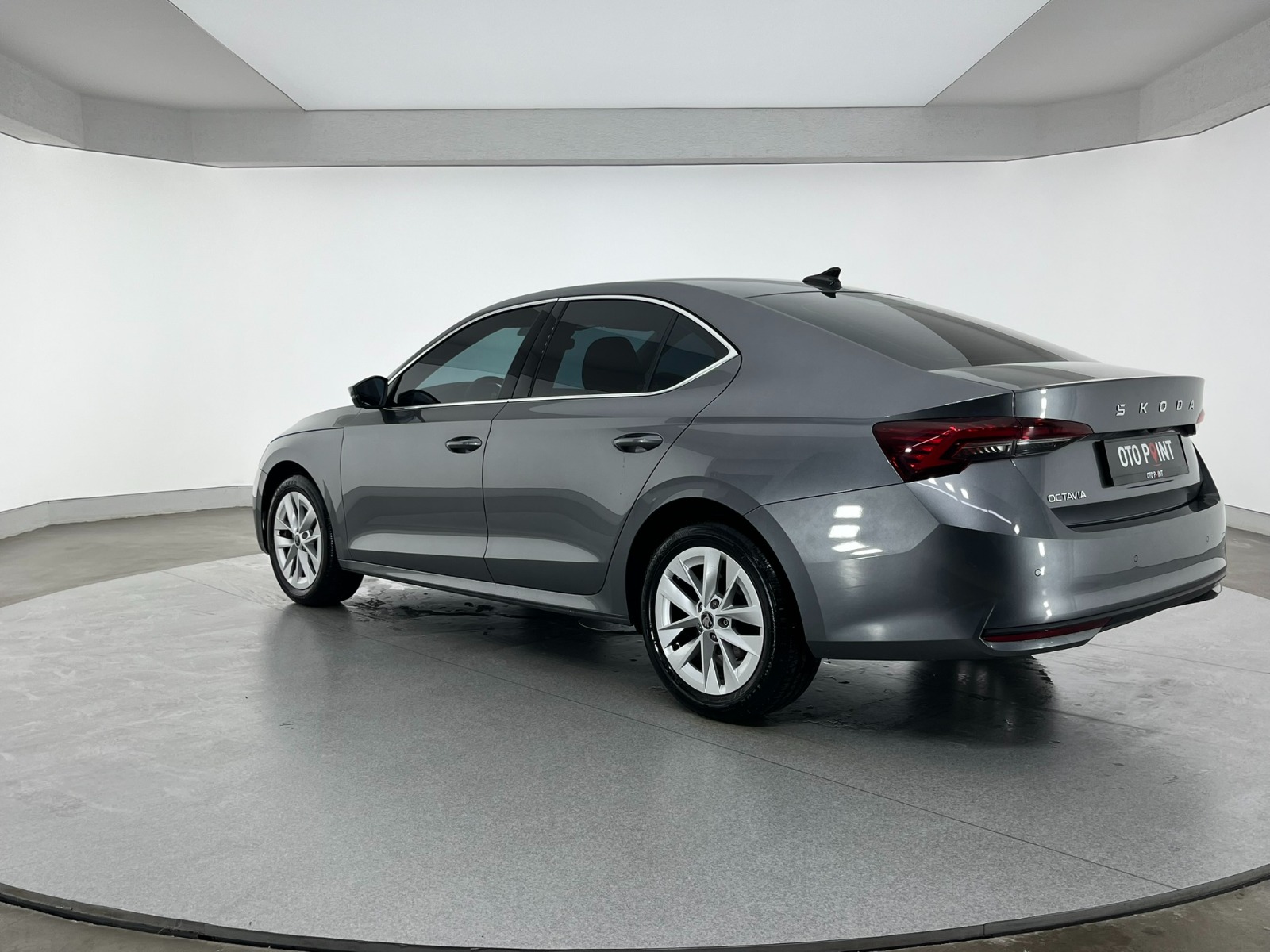 Skoda Octavia Sedan 1.5 TSI mHEV Premium DSG - 2025 - Detay