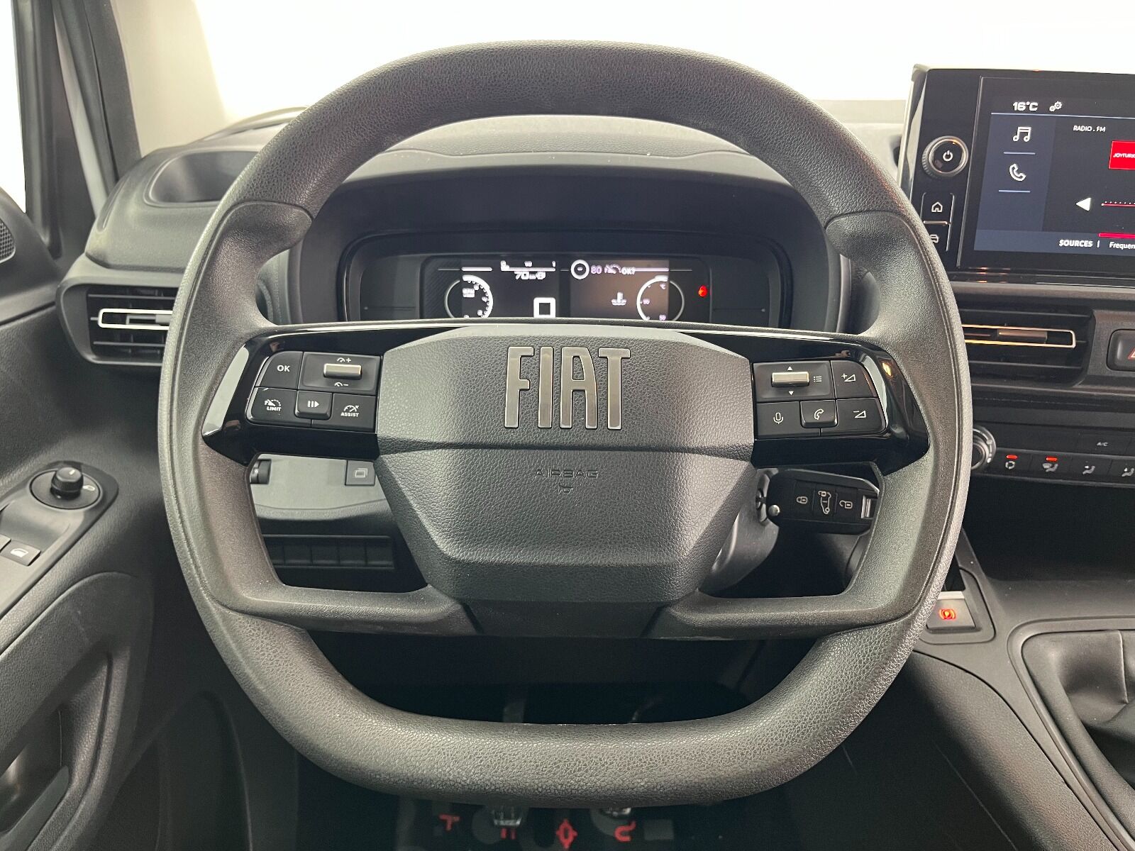 Fiat Doblo Cargo 1.5 BlueHDİ Maxi - 2024 - Detay