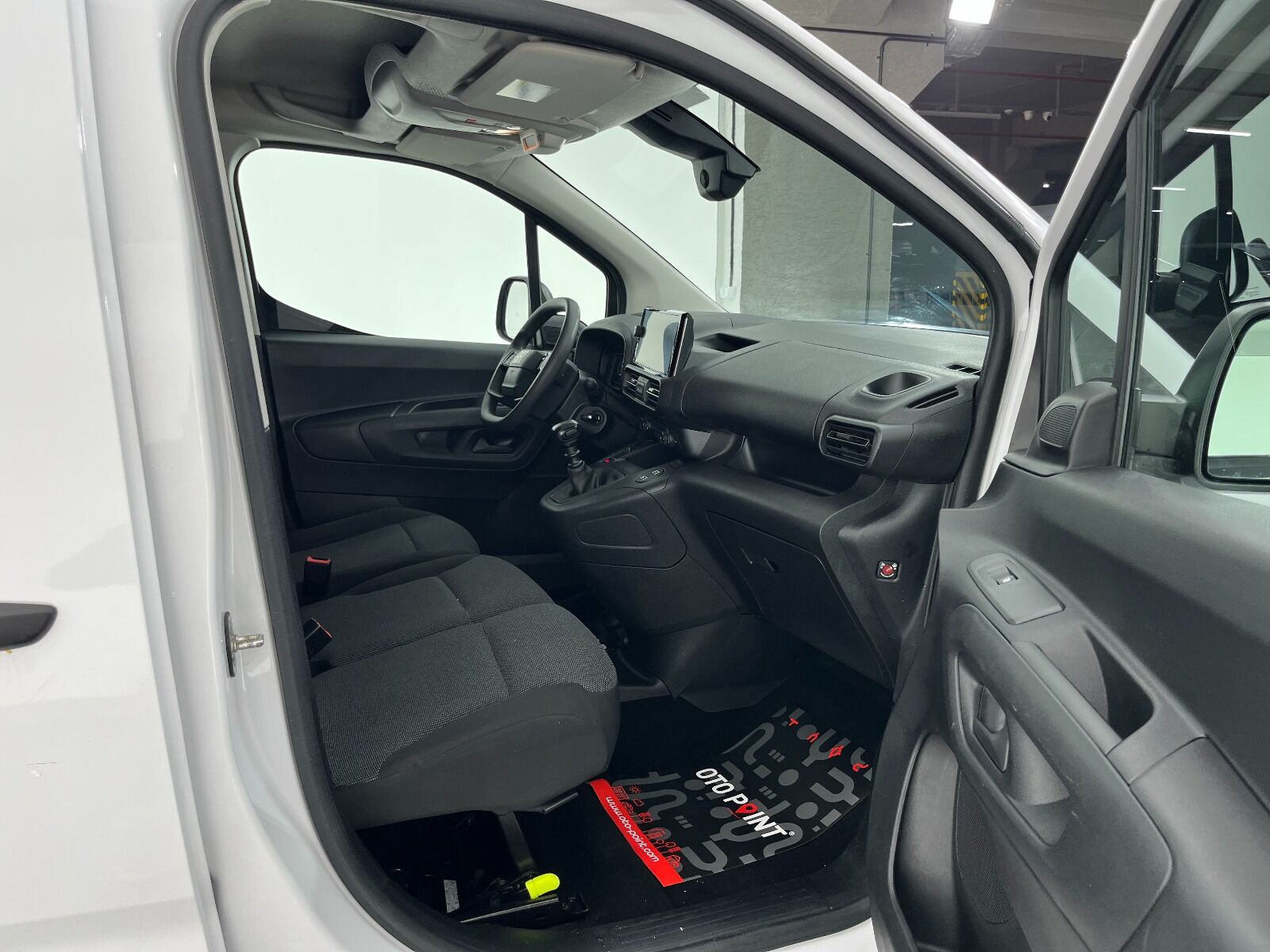 Fiat Doblo Cargo 1.5 BlueHDİ Maxi - 2024 - Detay