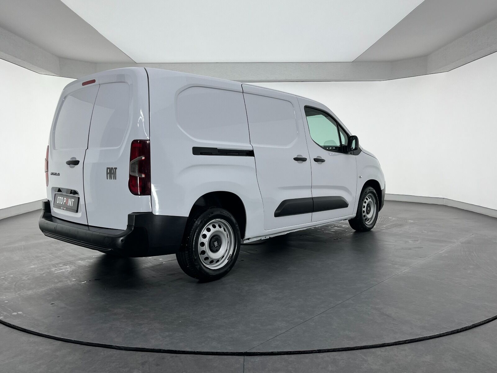 Fiat Doblo Cargo 1.5 BlueHDİ Maxi - 2024 - Detay