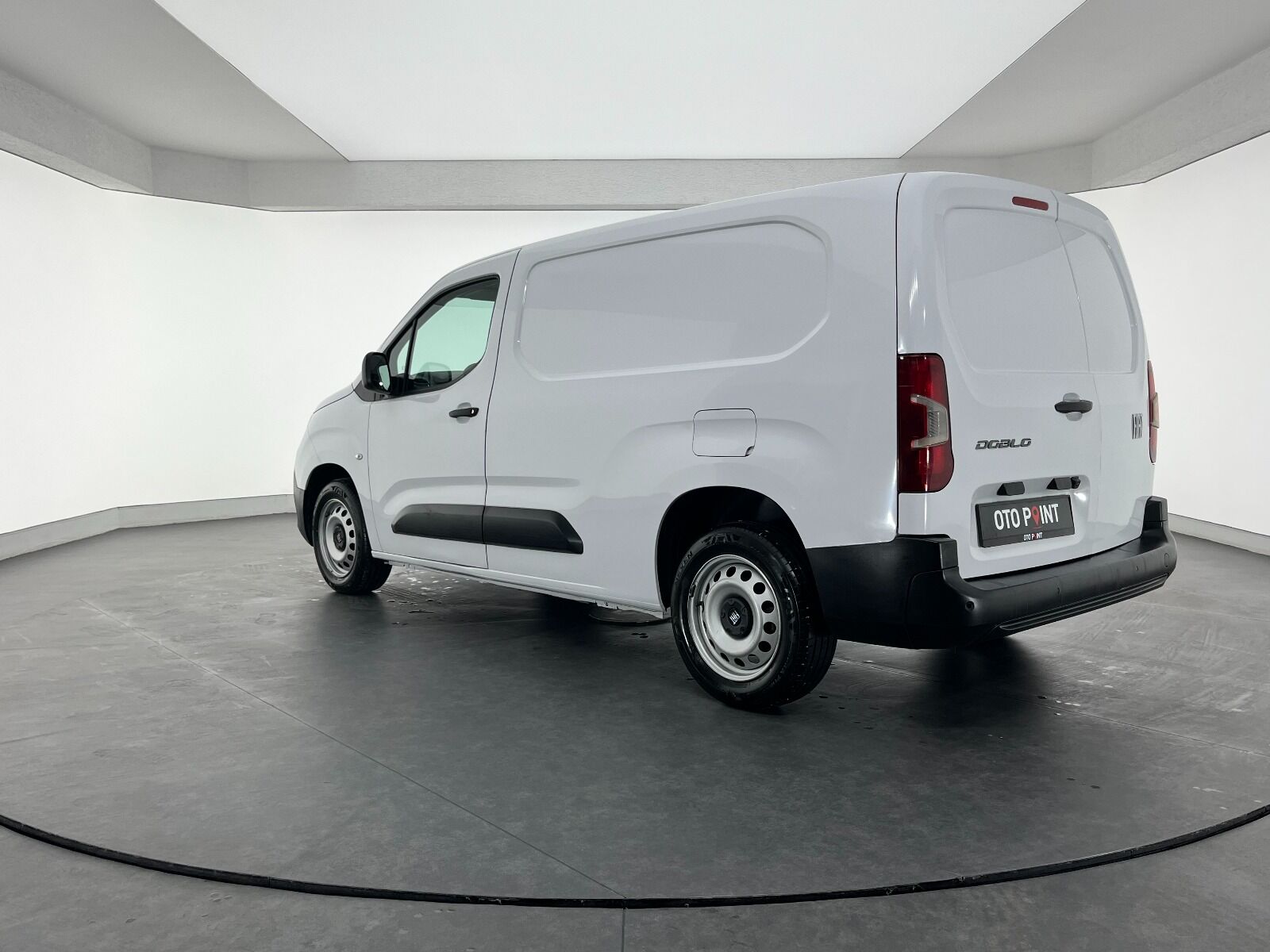Fiat Doblo Cargo 1.5 BlueHDİ Maxi - 2024 - Detay