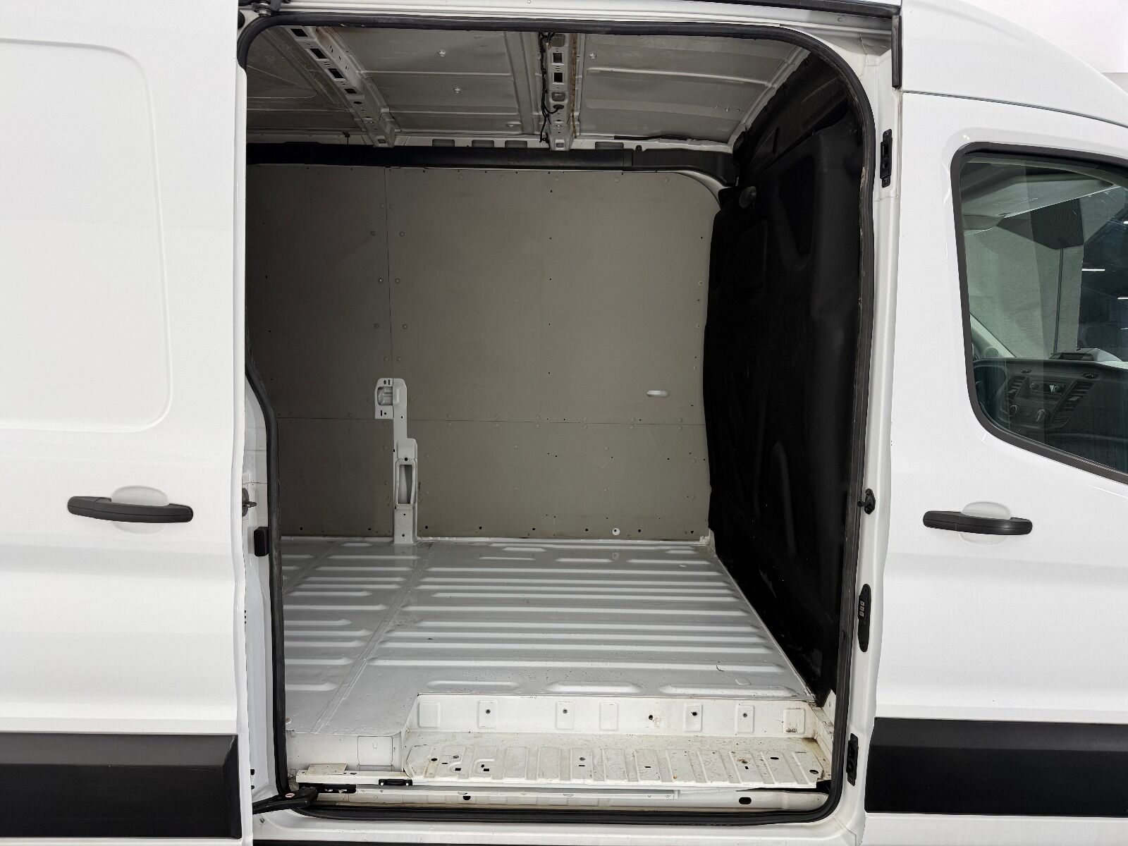 Ford Transit 350 L Van 11M3 170 Trend - 2021 - Detay