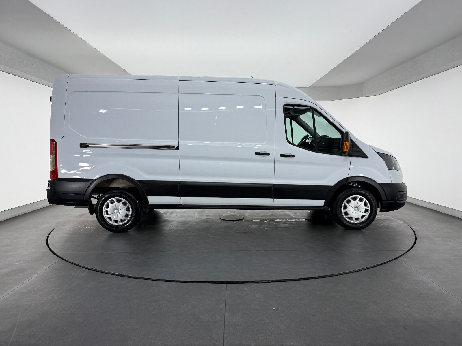 Ford Transit 350 L Van 11M3 170 Trend - 2021 - Detay