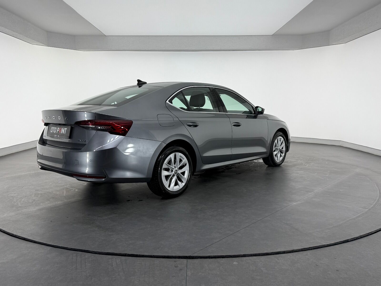 Skoda Octavia 1.5 TSI Mhev Premium DSG - 2025 - Detay