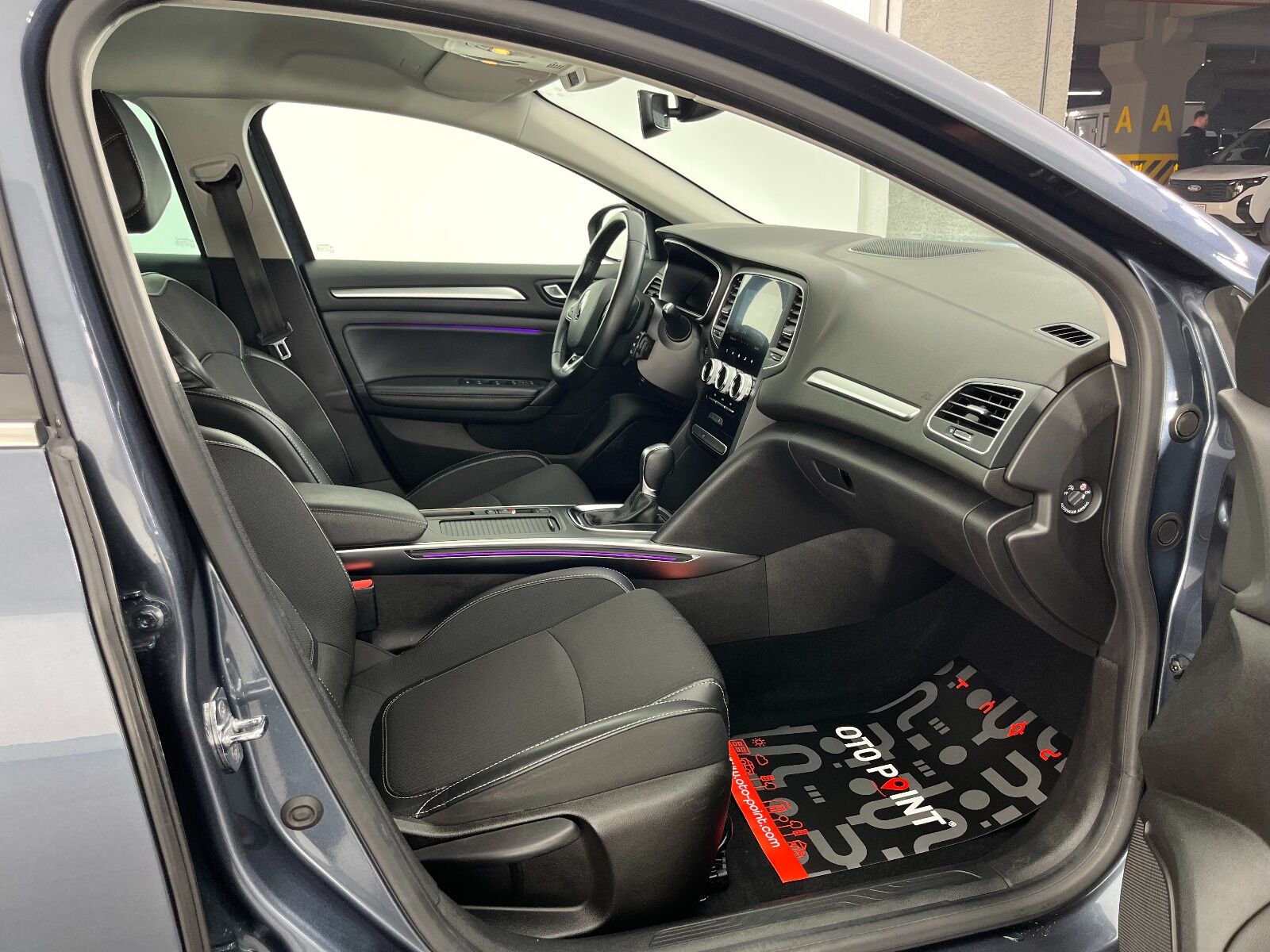 Renault Megane Sedan 1.5 BluedCi Icon EDC - 2022 - Detay