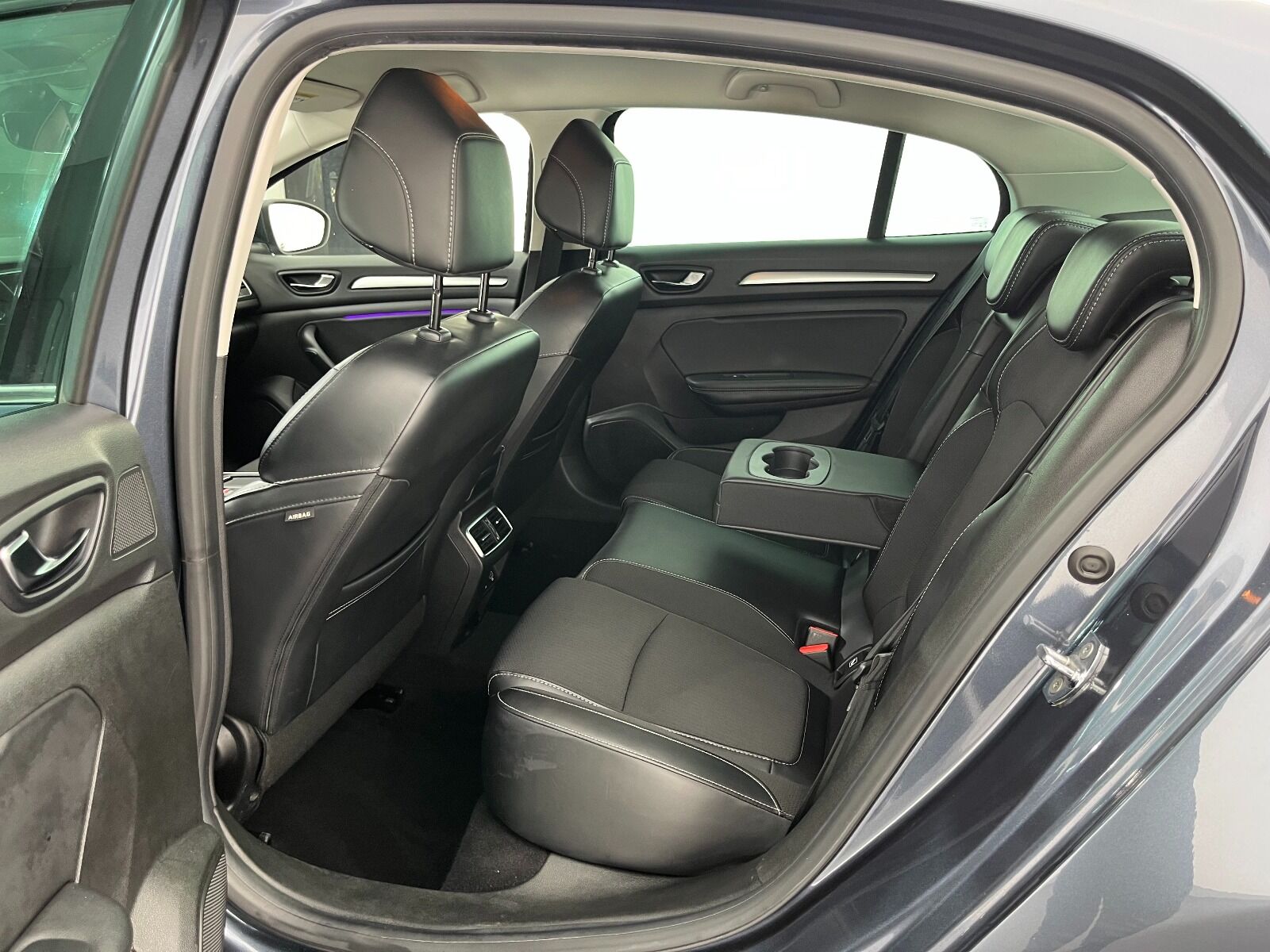 Renault Megane Sedan 1.5 BluedCi Icon EDC - 2022 - Detay