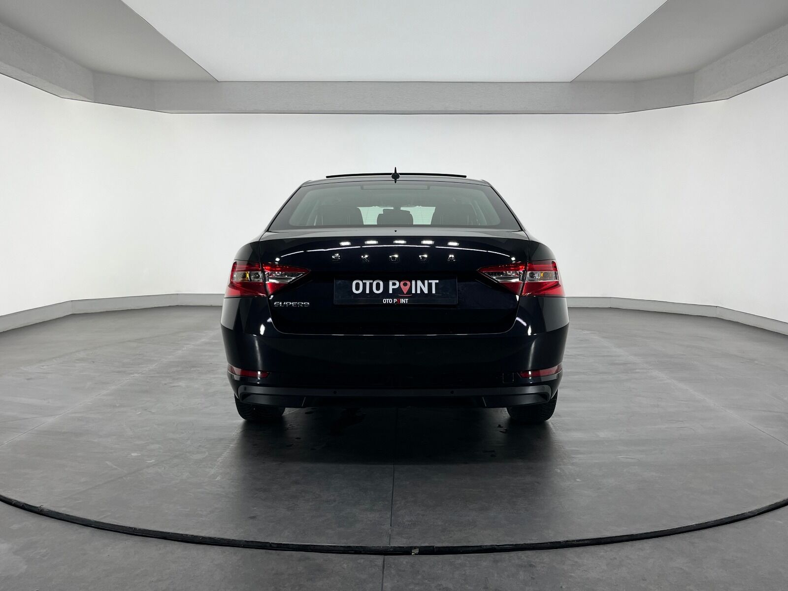 Skoda Superb 1.5 TSI Elite DSG ACT - 2023 - Detay