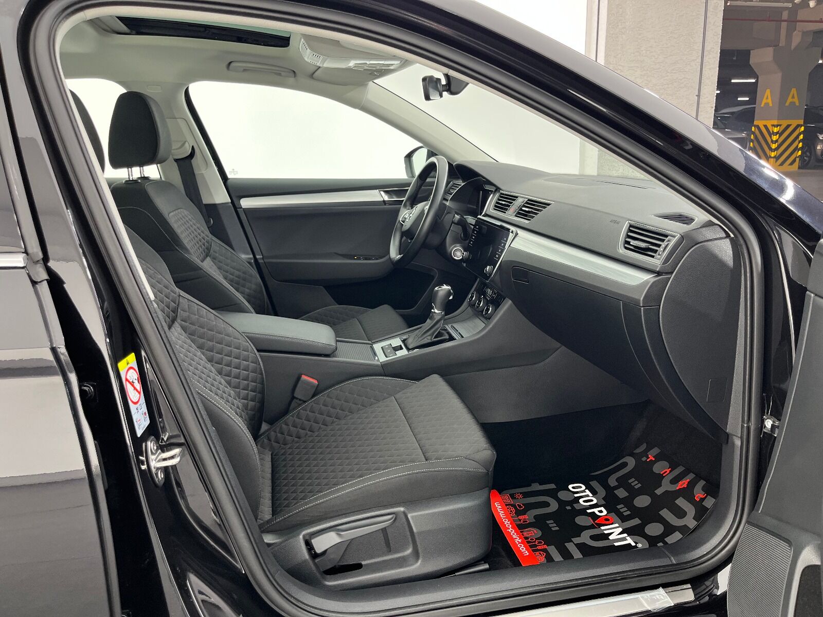 Skoda Superb 1.5 TSI Elite DSG ACT - 2023 - Detay