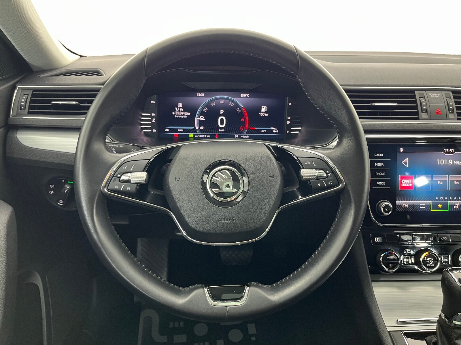 Skoda Superb 1.5 TSI Elite DSG ACT - 2023 - Detay