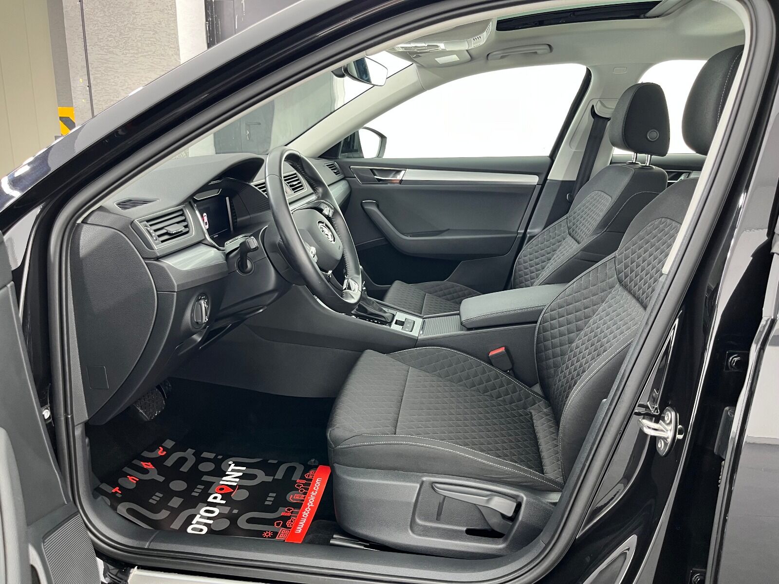 Skoda Superb 1.5 TSI Elite DSG ACT - 2023 - Detay