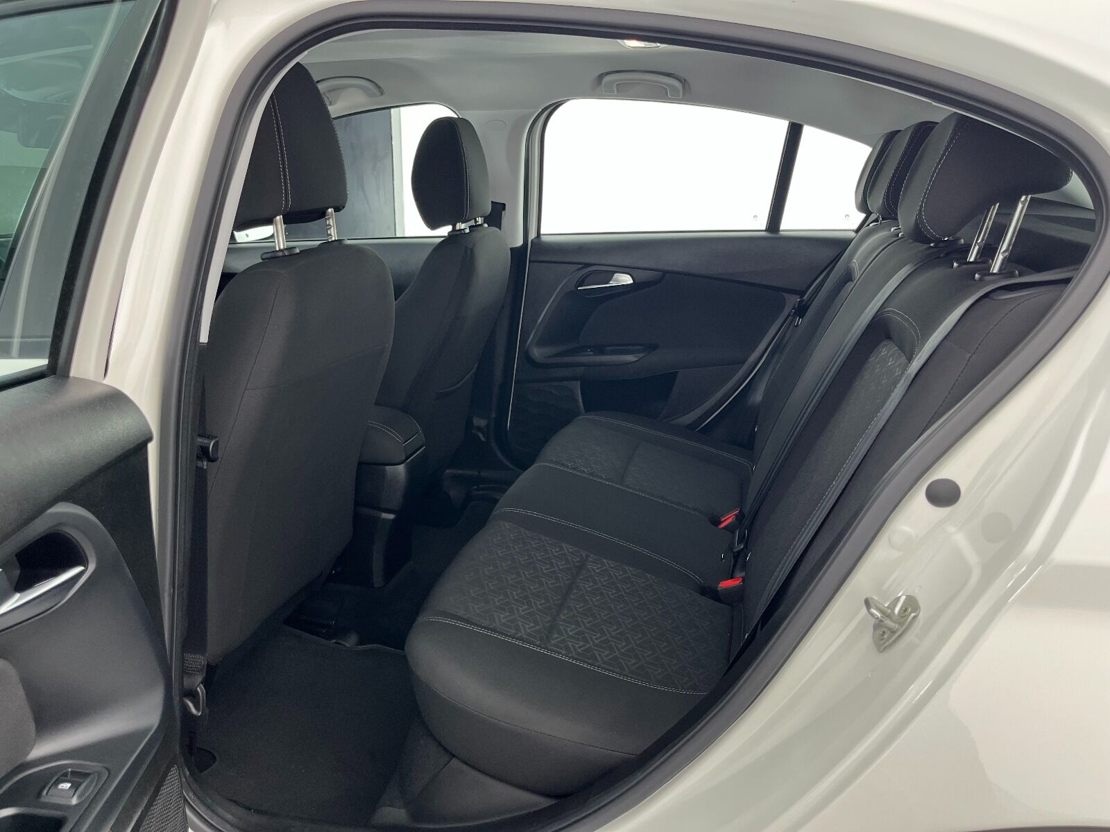 Fiat Egea Cross 1.6 MultiJet Urban GSR Traction+ DCT - 2024 - Detay