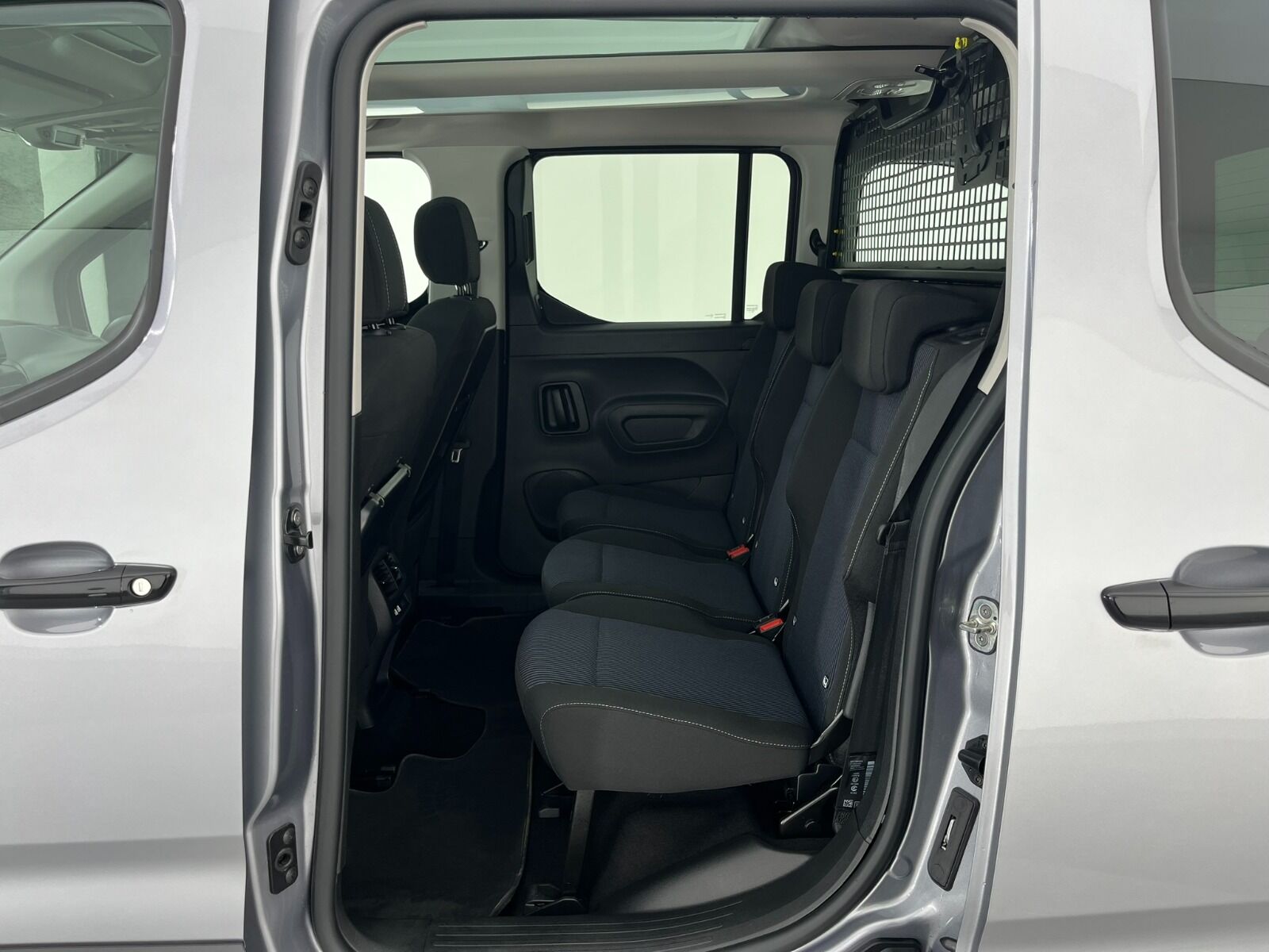 Fiat Doblo Combi 1.5 BlueHDI Premio Plus Otomatik - 2025 - Detay