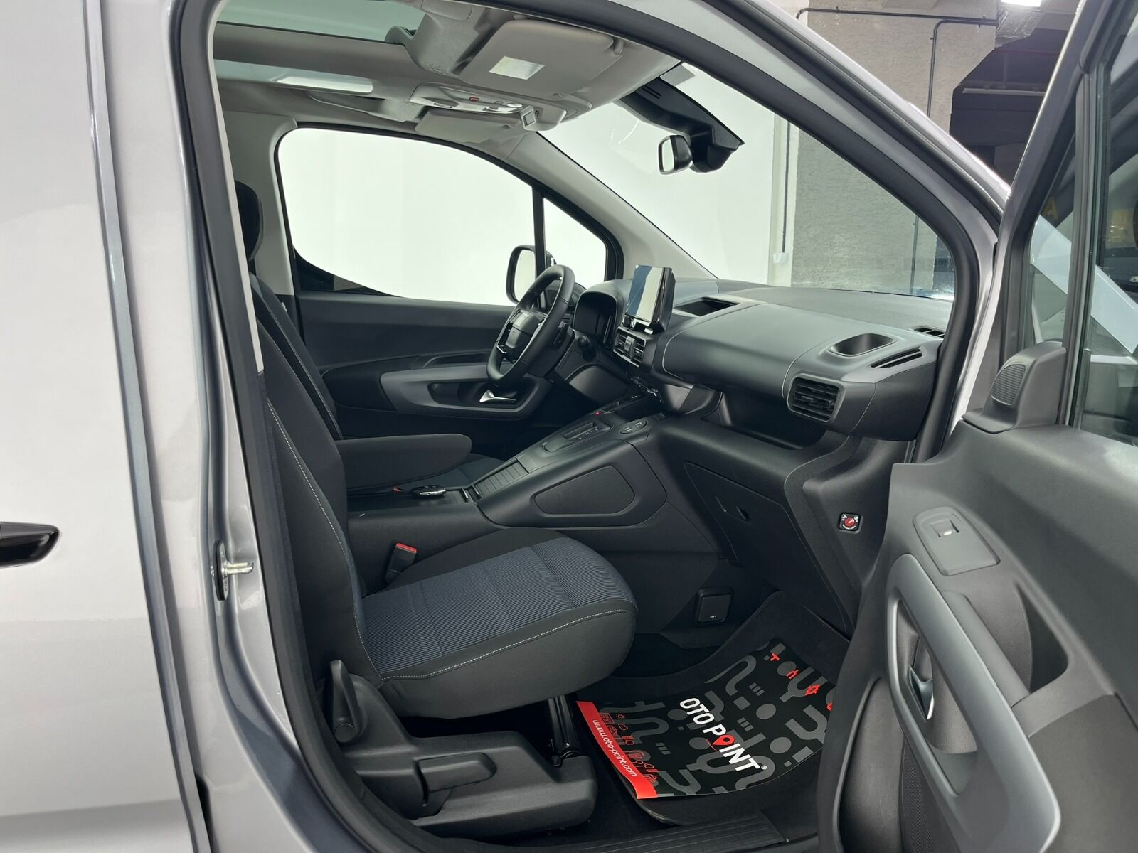 Fiat Doblo Combi 1.5 BlueHDI Premio Plus Otomatik - 2025 - Detay