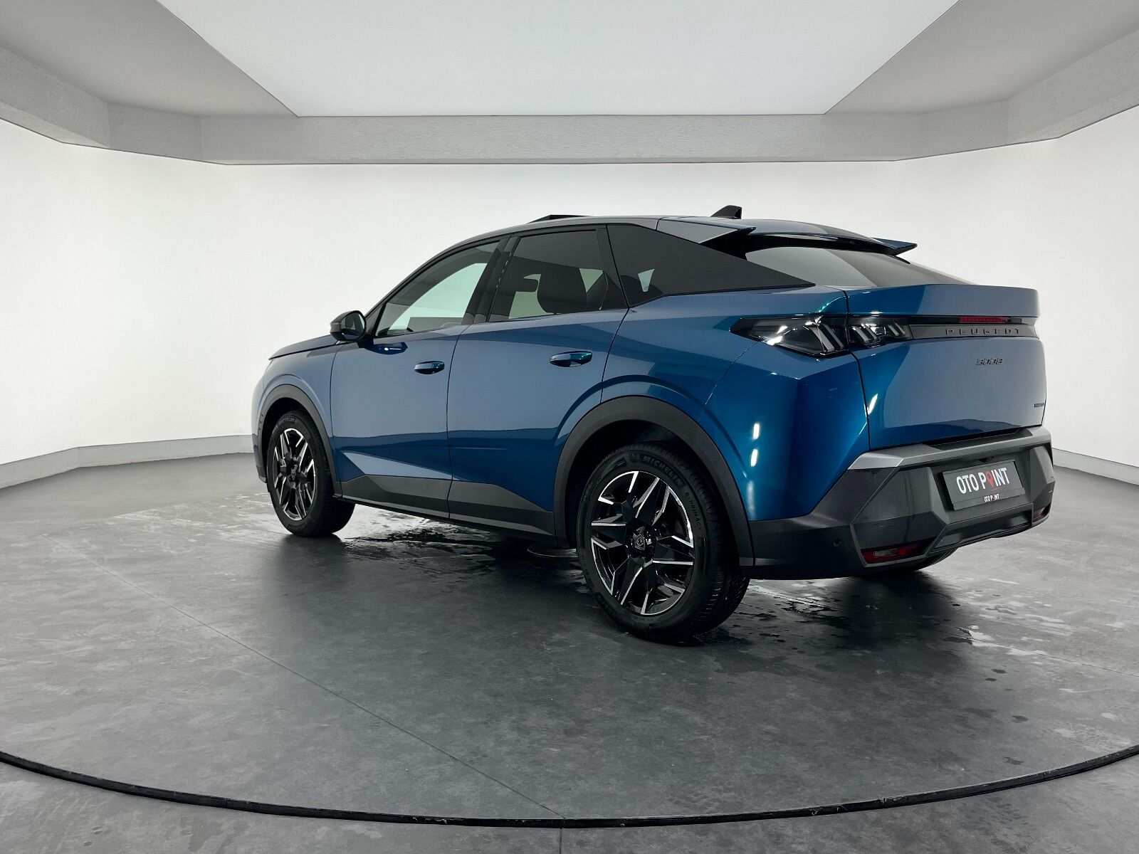 Peugeot 3008 Crossover 1.2 Hybrid Allure eDCS6 - 2025 - Detay