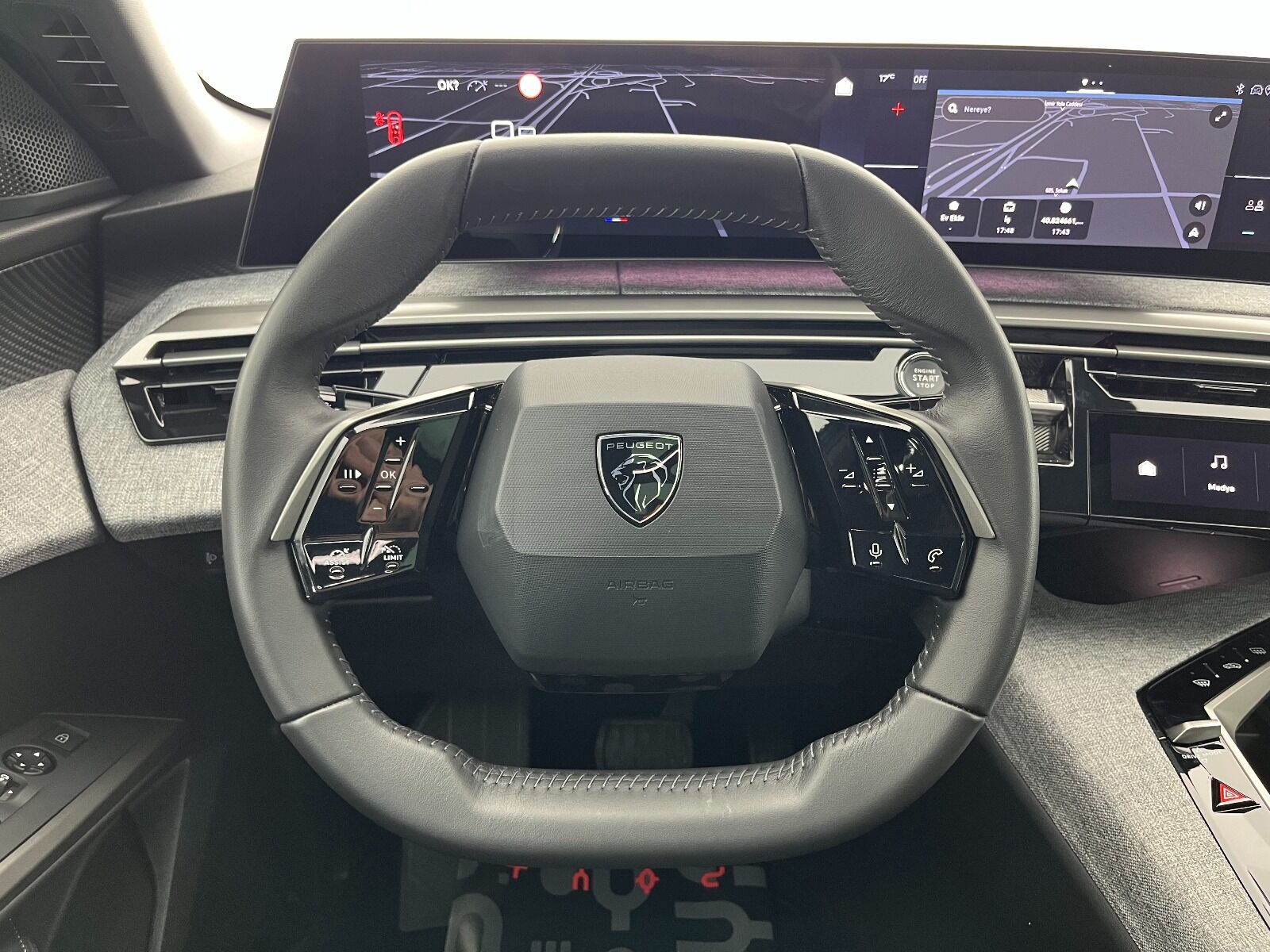 Peugeot 3008 Crossover 1.2 Hybrid Allure eDCS6 - 2025 - Detay