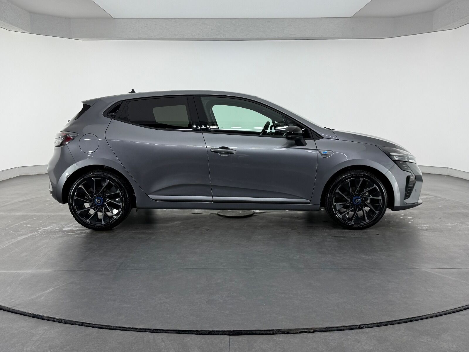 Renault Clio 1.0 TCE Techno Esprit Alpine X-Tronic - 2025 - Detay