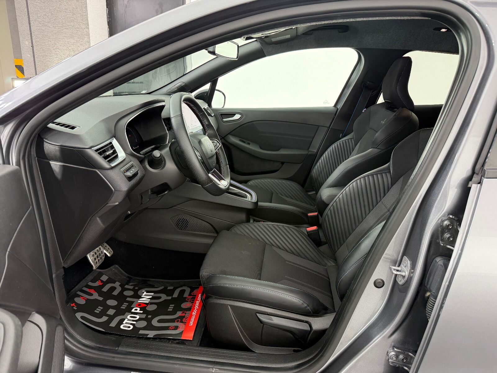 Renault Clio 1.0 TCE Techno Esprit Alpine X-Tronic - 2025 - Detay
