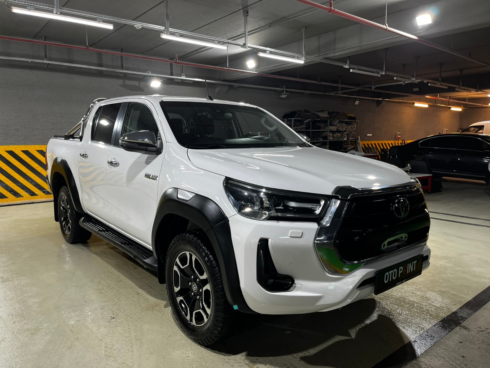 Toyota Hi-Lux Çift Kabin Pick-Up 2.4 D-4D 4x4 Hi-Cruiser Otomatik - 2022