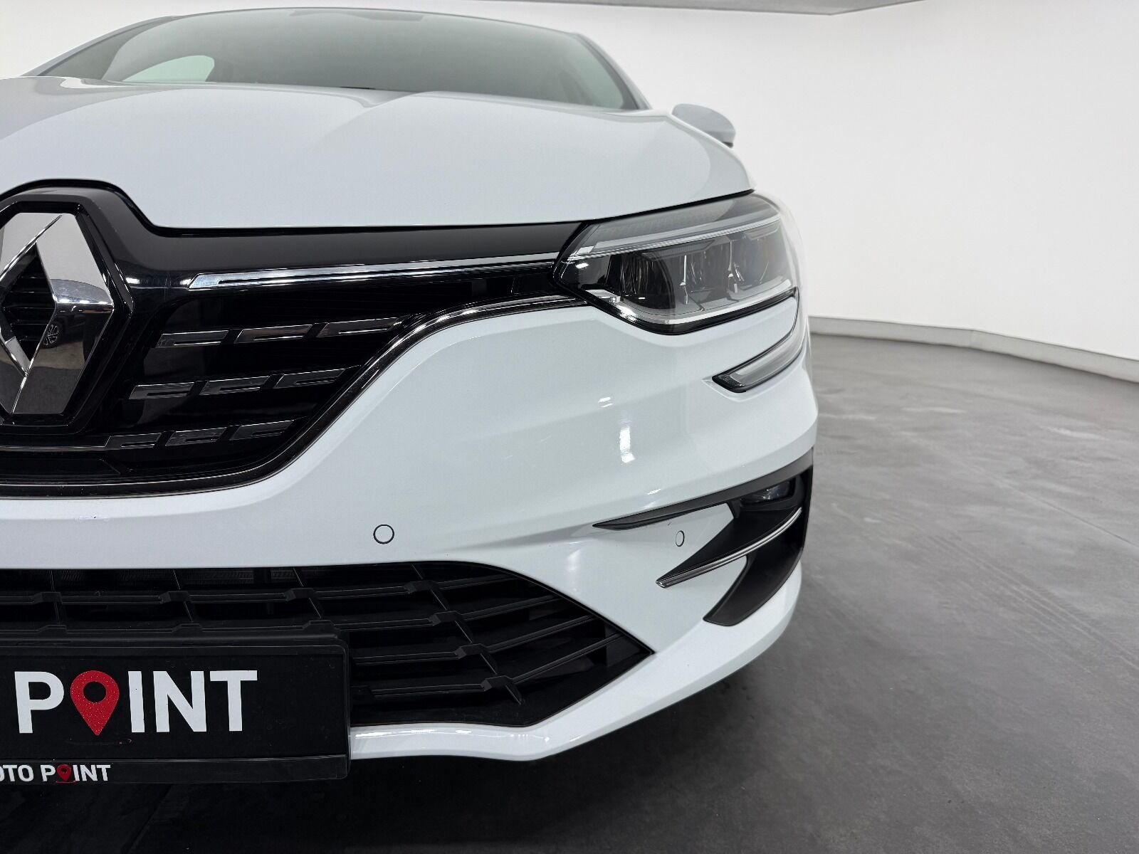 Renault Megane Sedan 1.3 TCe Icon EDC - 2025 - Detay