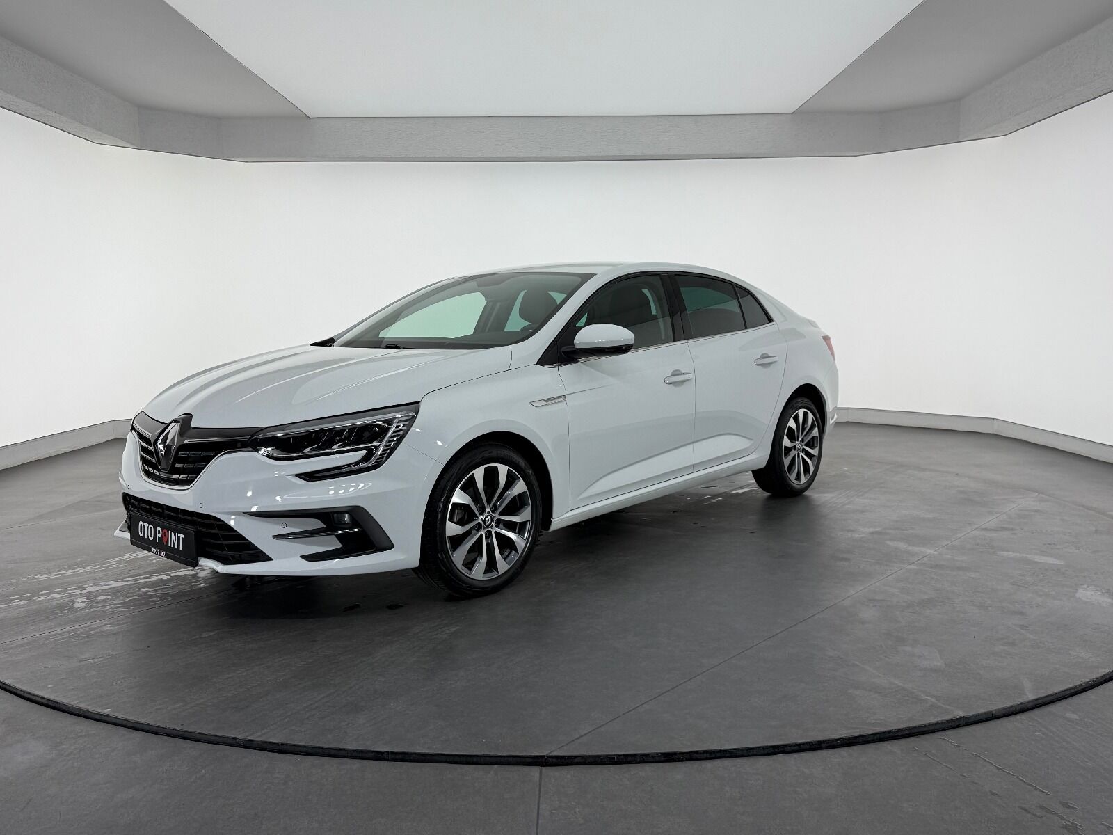 Renault Megane Sedan 1.3 TCe Icon EDC - 2025 - Detay