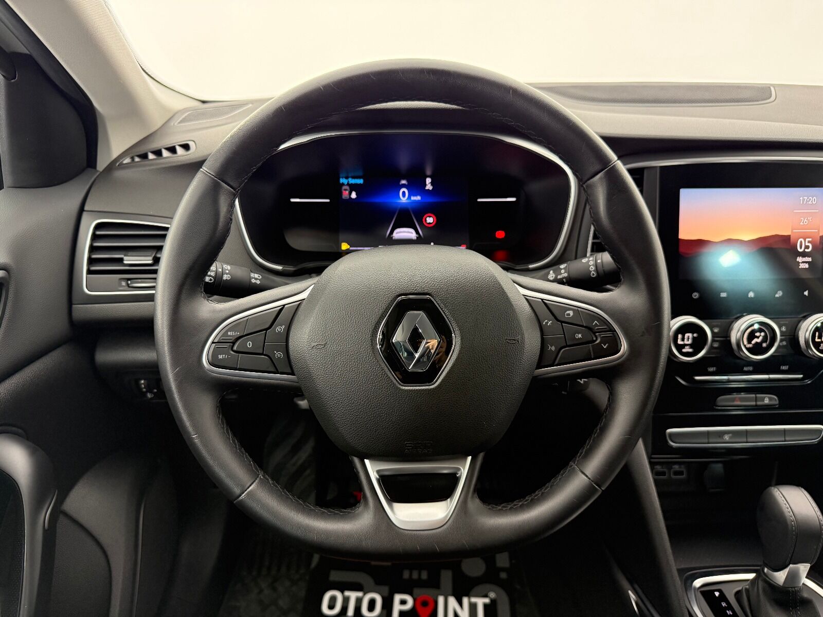 Renault Megane Sedan 1.3 TCe Icon EDC - 2025 - Detay