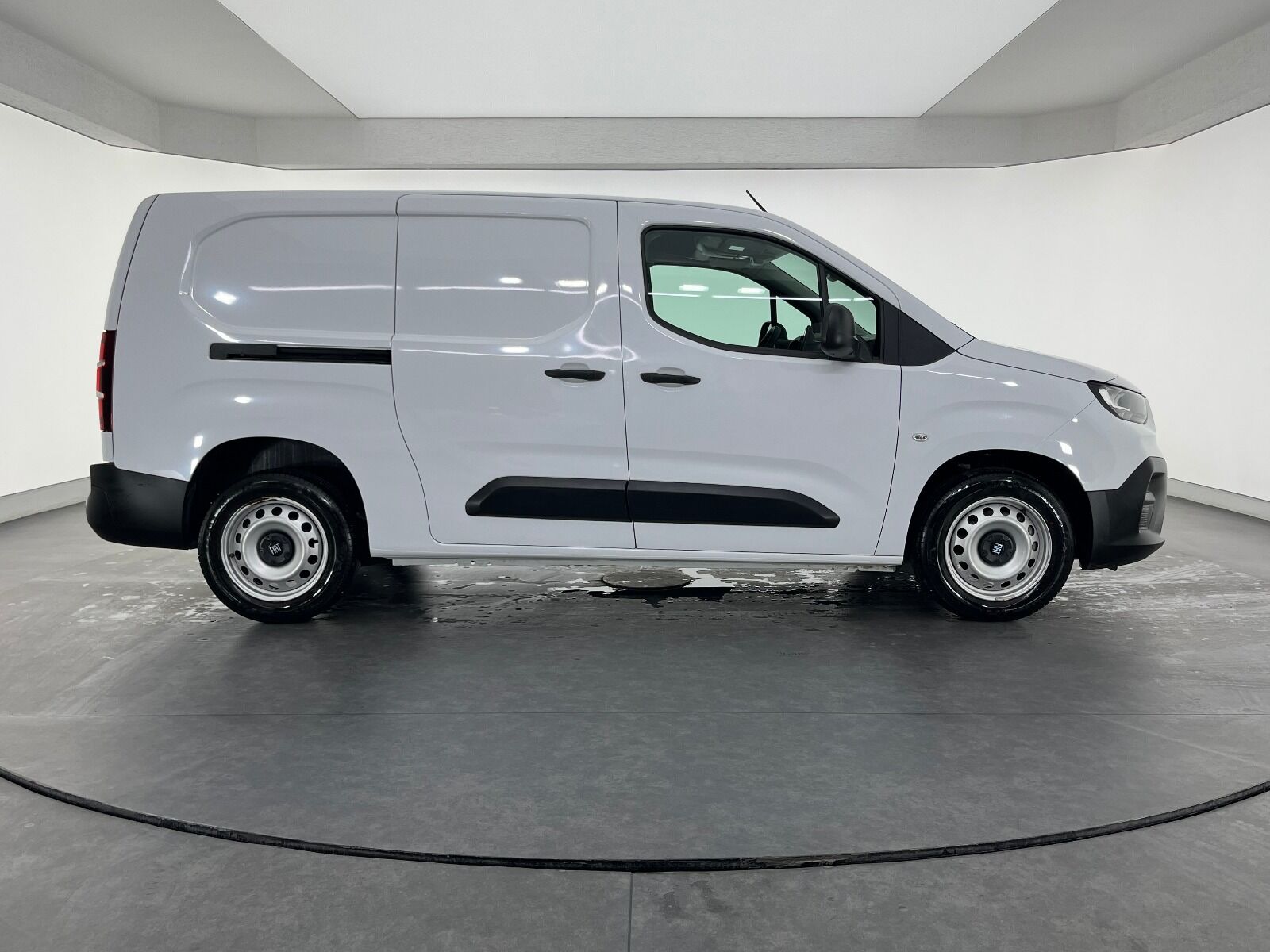 Fiat Doblo Cargo 1.5 BlueHDİ Maxi - 2025 - Detay