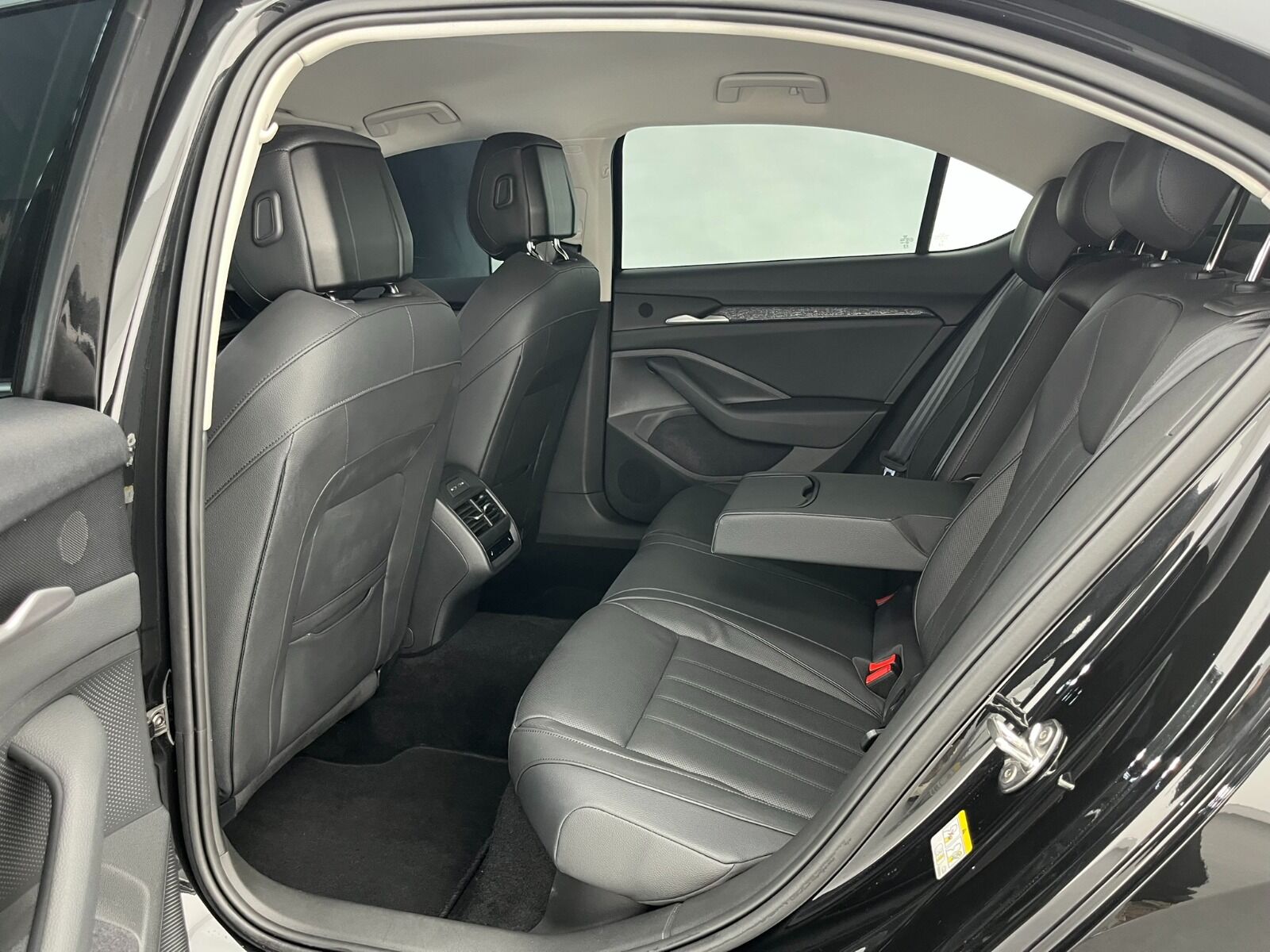 Skoda Superb Sedan 1.5 TSI MHEV Prestige DSG - 2024 - Detay