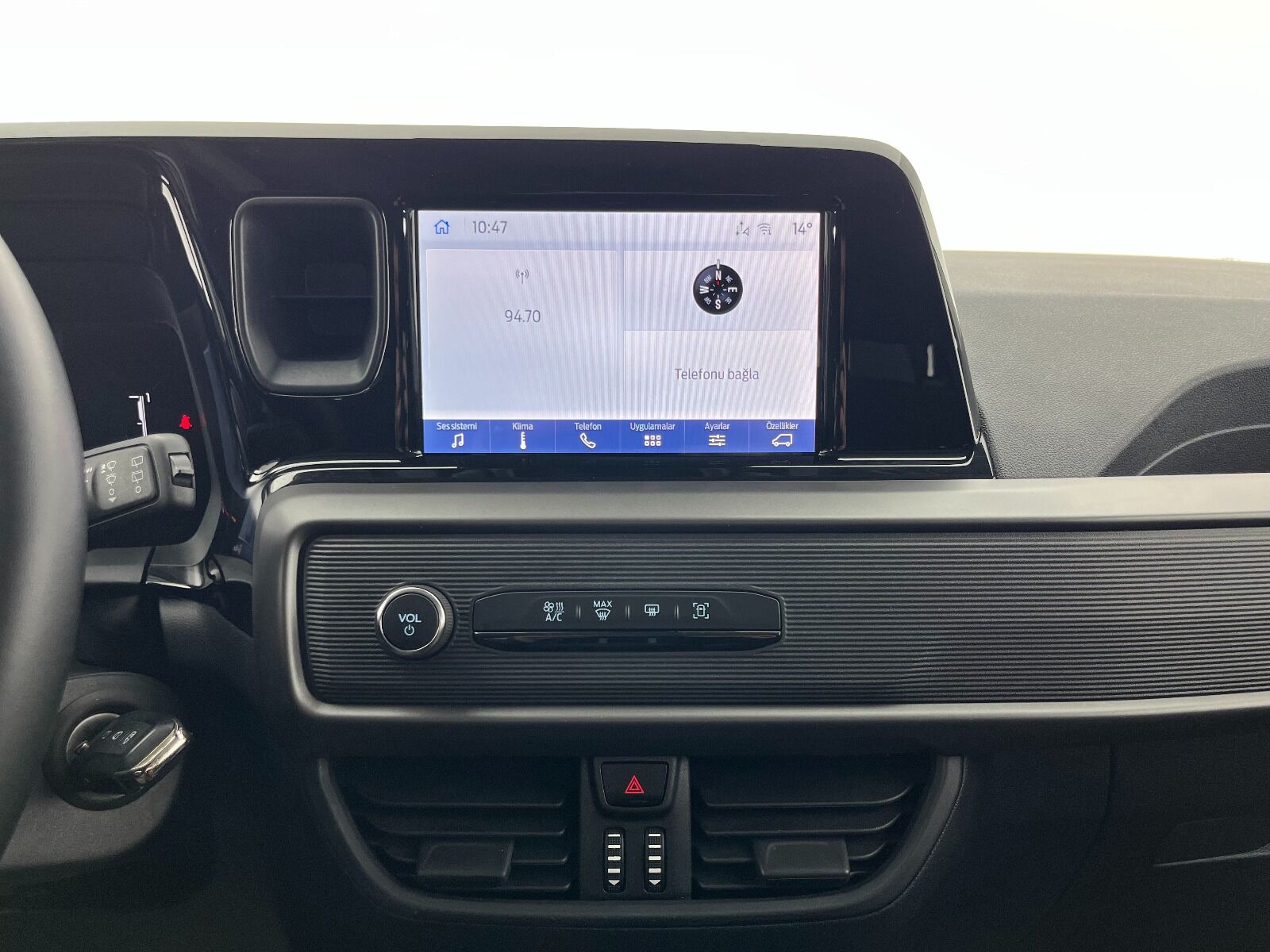 Ford Tourneo Courier Kombi 1.5 EcoBlue Deluxe - 2025 - Detay