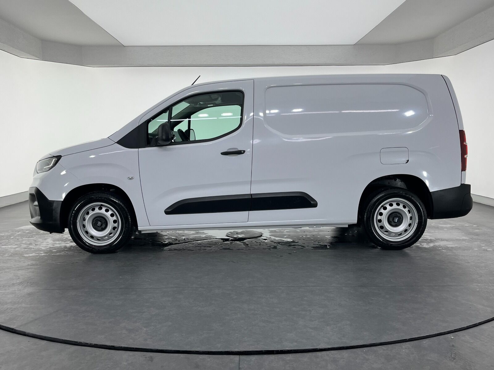 Fiat Doblo Cargo 1.5 BlueHDI Maxi - 2024 - Detay