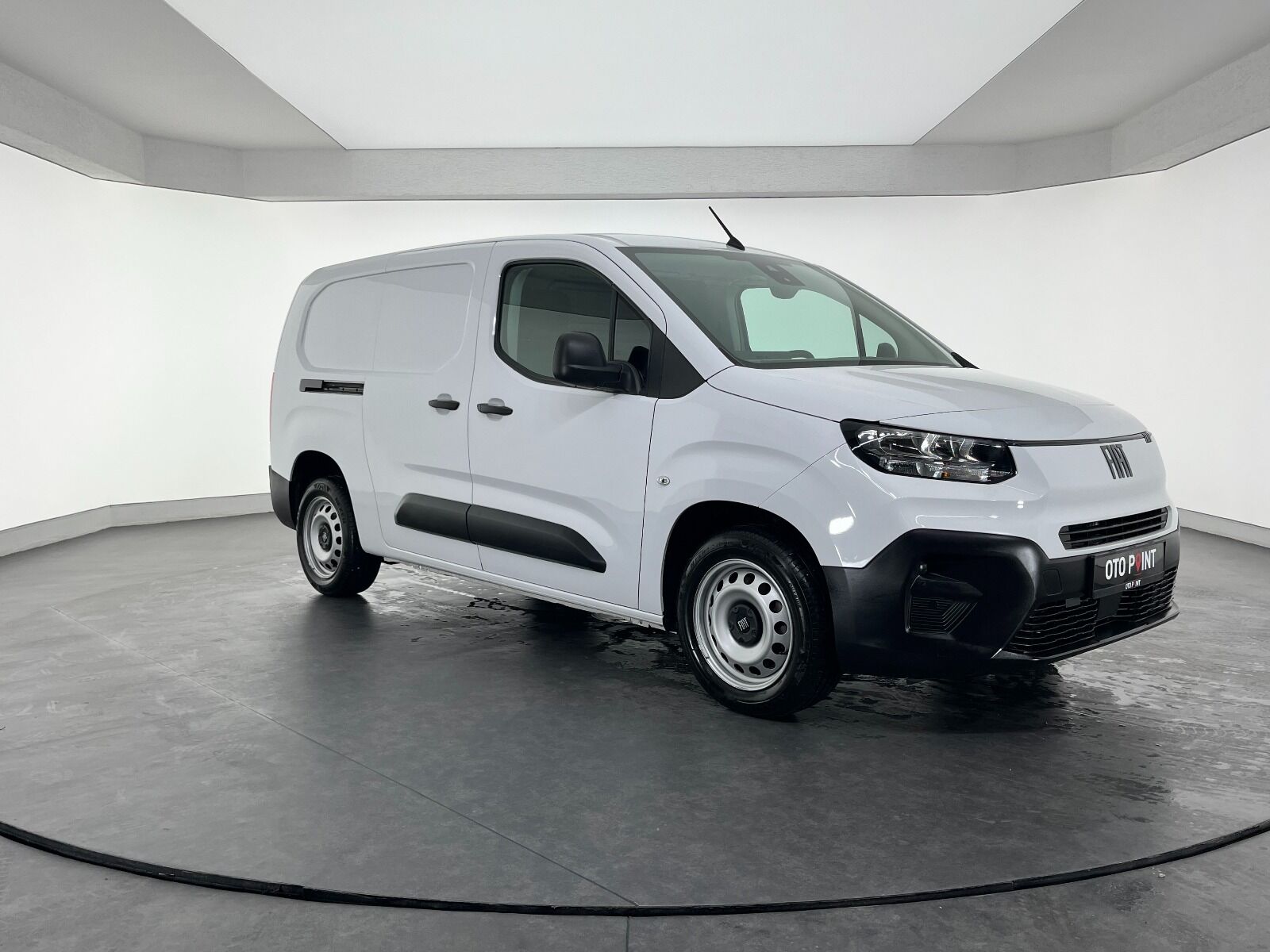 Fiat Doblo Cargo 1.5 BlueHDI Maxi - 2024 - Detay