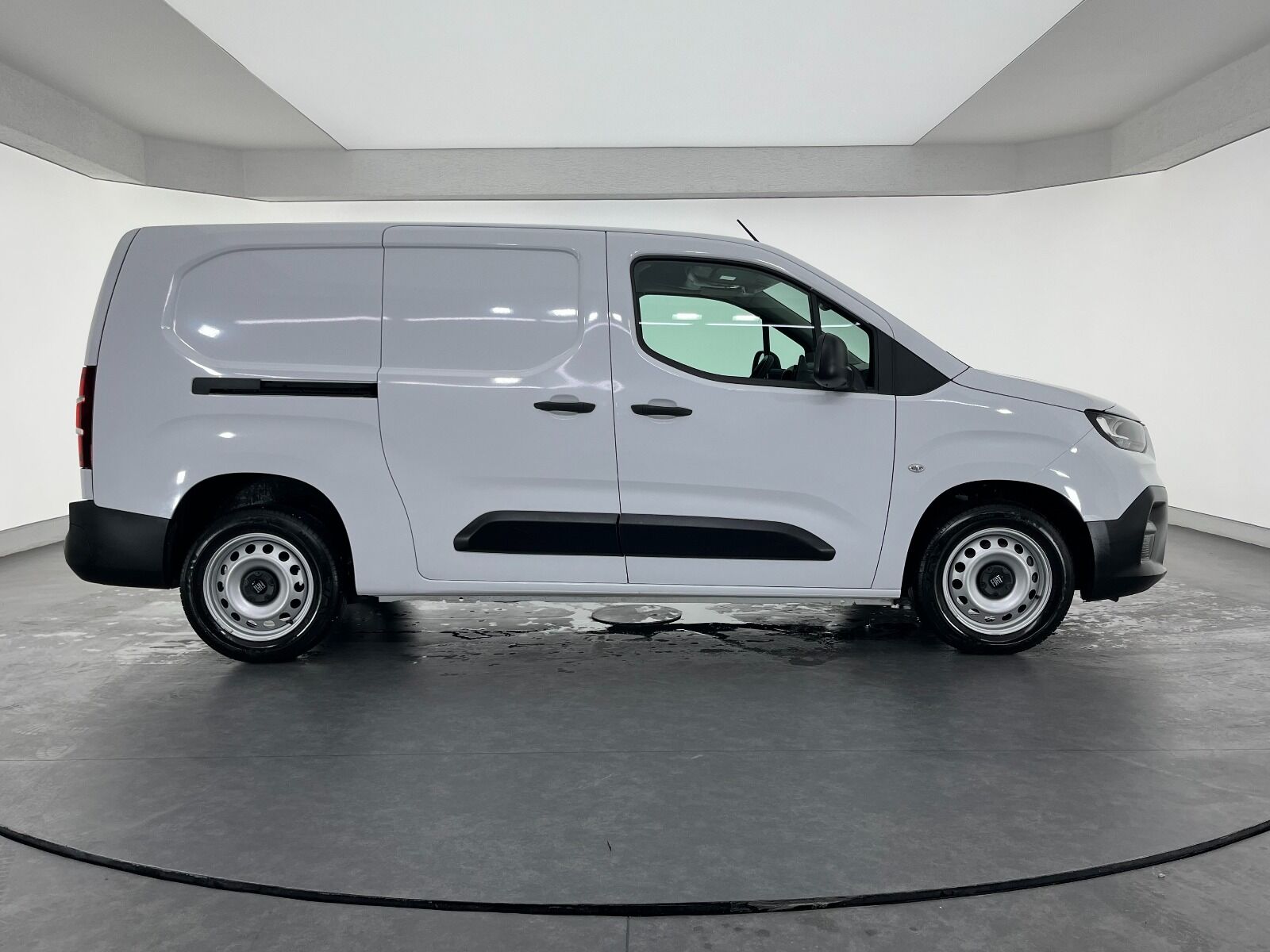 Fiat Doblo Cargo 1.5 BlueHDI Maxi - 2024 - Detay