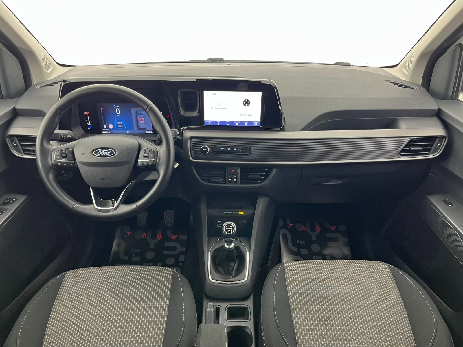 Ford Tourneo Courier Kombi 1.5 EcoBlue Deluxe - 2025 - Detay