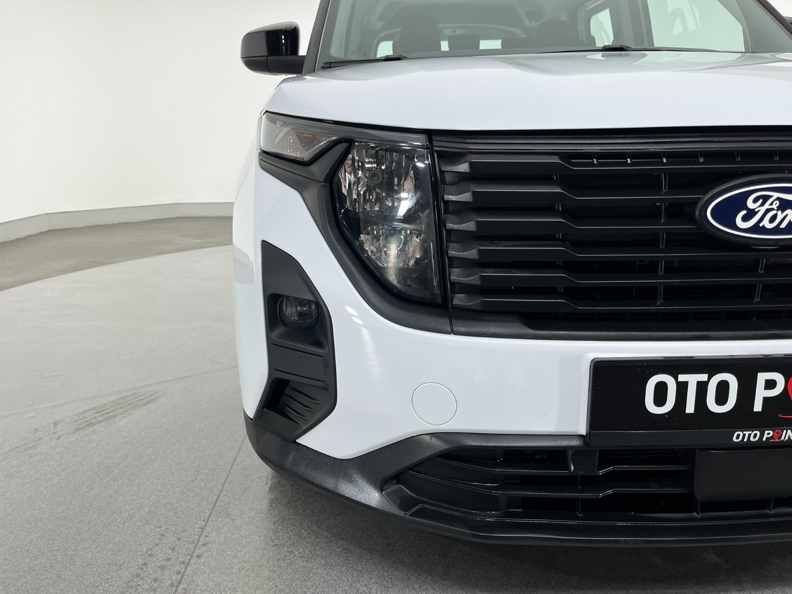 Ford Tourneo Courier Kombi 1.5 EcoBlue Deluxe - 2024 - Detay