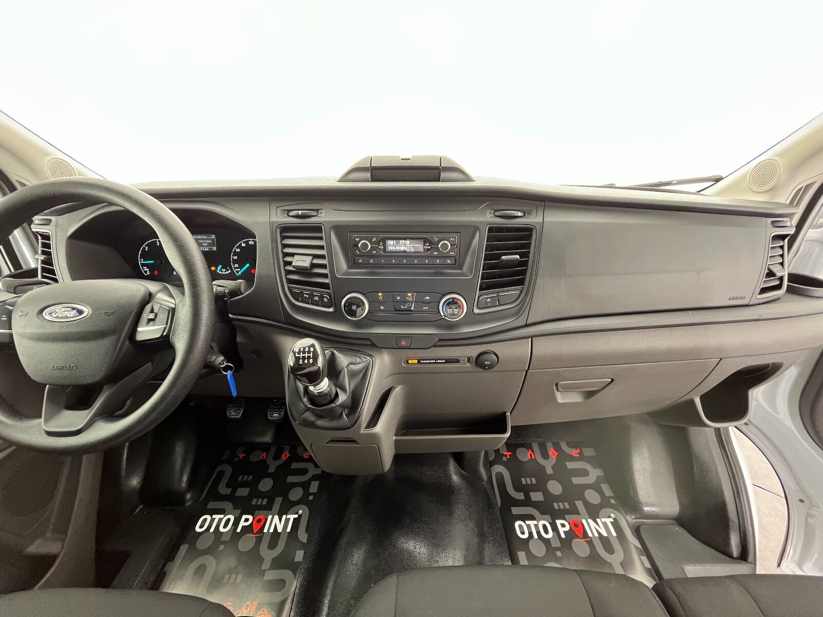 Ford Transit 350 E - 2024 - Detay